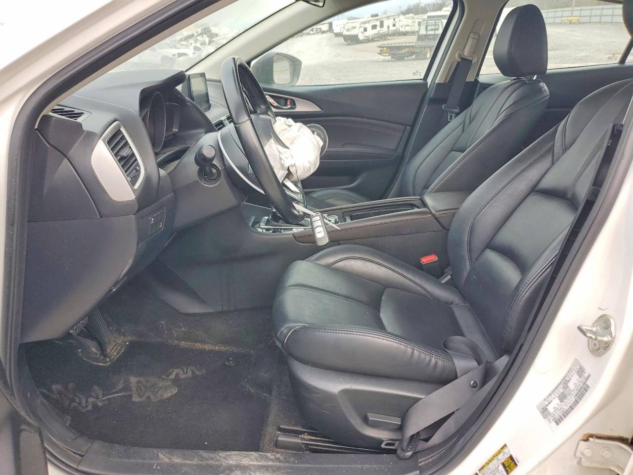 2018 MAZDA 3 TOURING photo 13