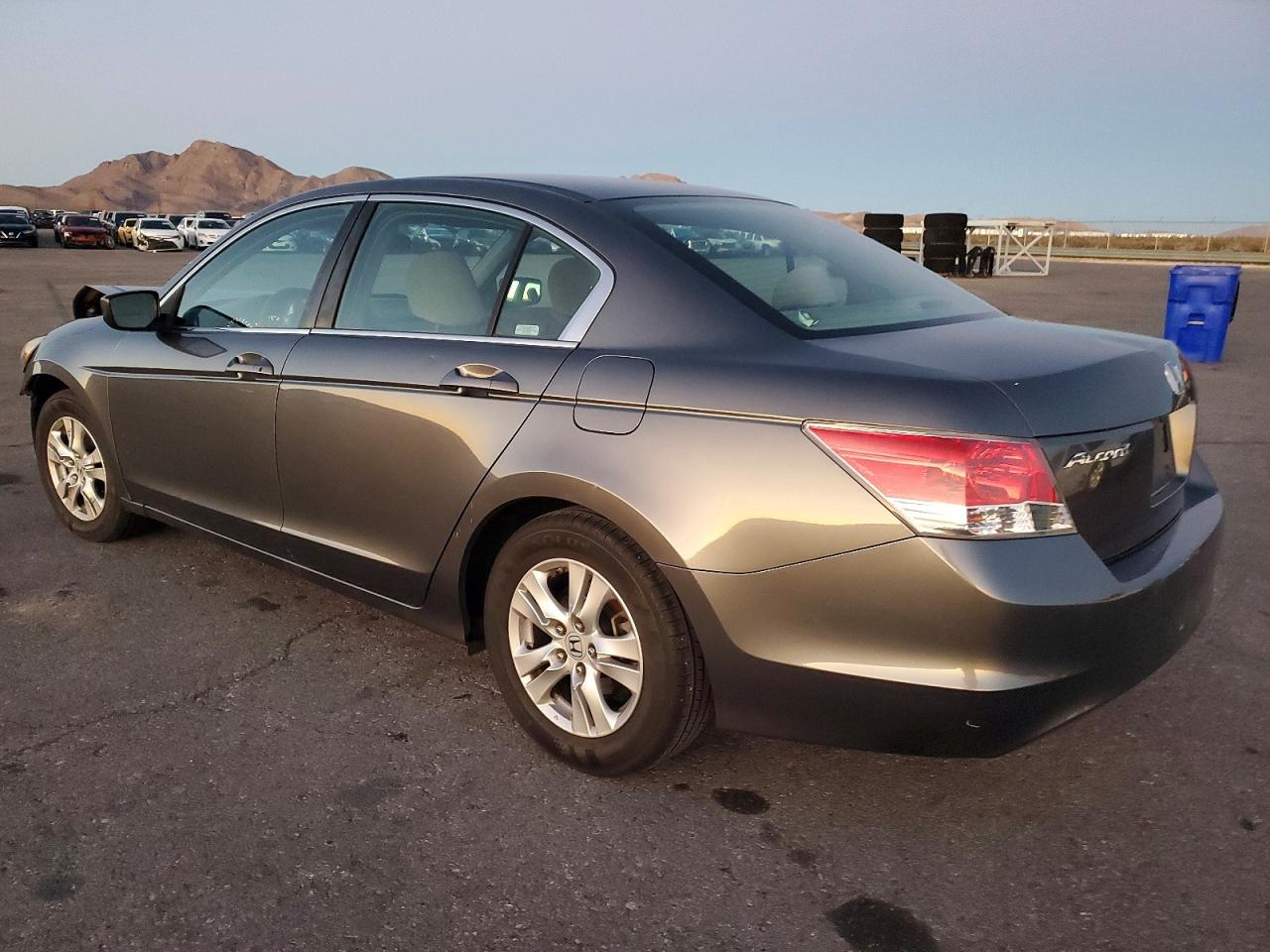 2009 HONDA ACCORD LXP photo 2