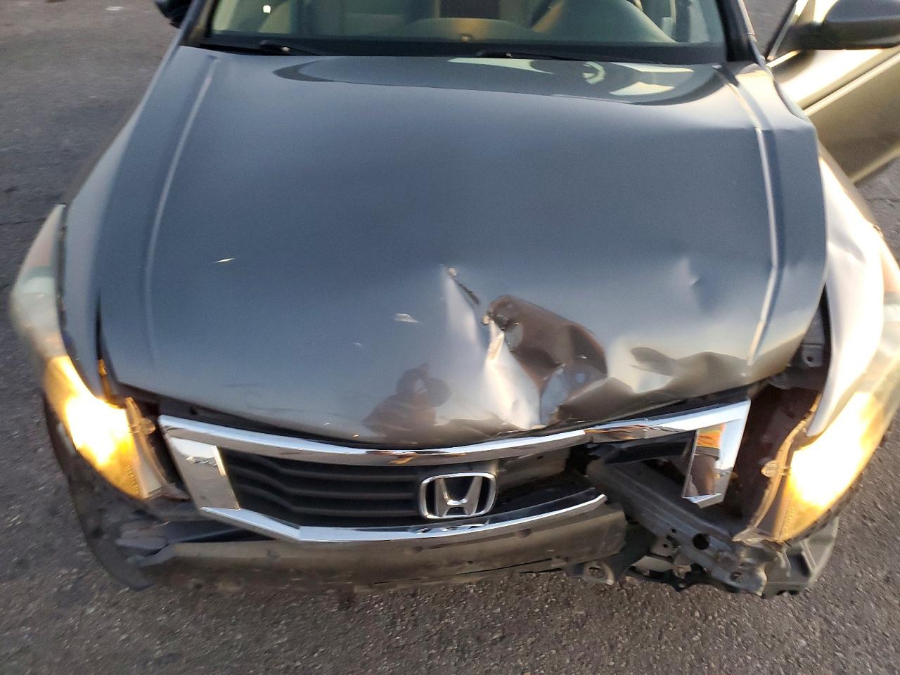 2009 HONDA ACCORD LXP photo 11