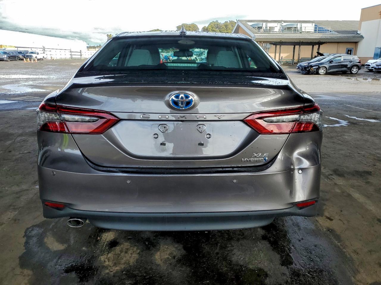 2024 TOYOTA CAMRY XLE photo 6