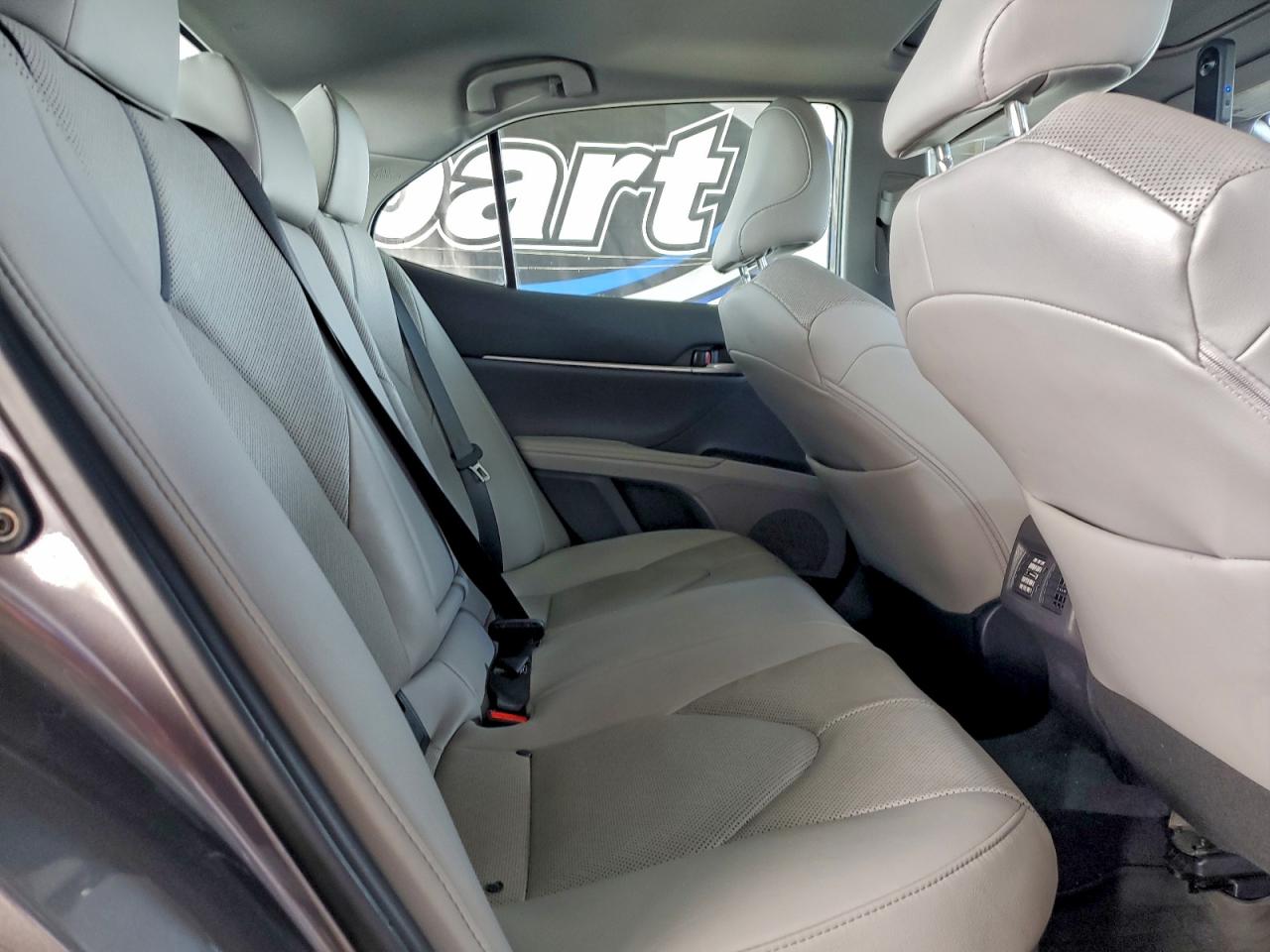 2024 TOYOTA CAMRY XLE photo 10