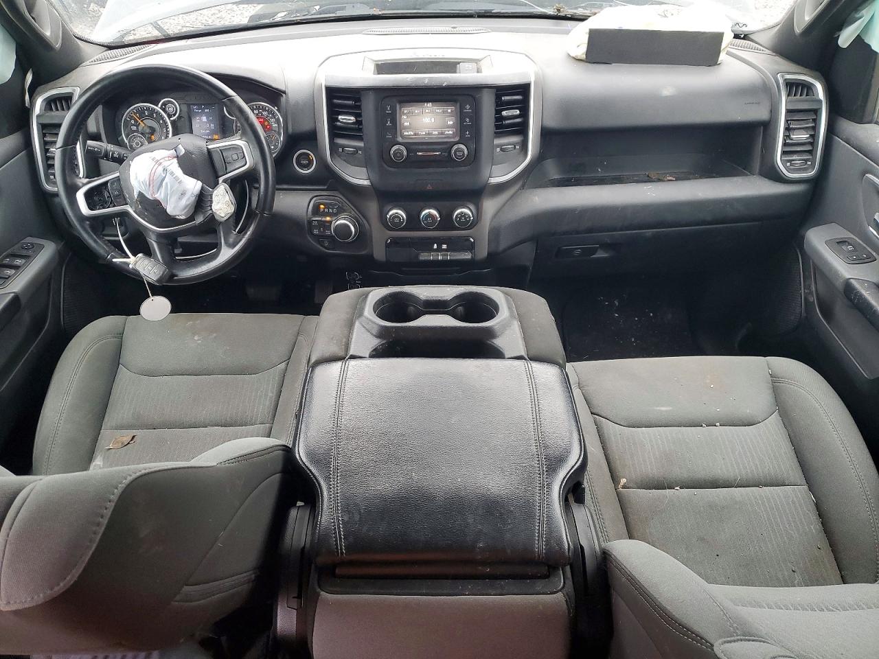 2021 RAM 1500 BIG HORN photo 8