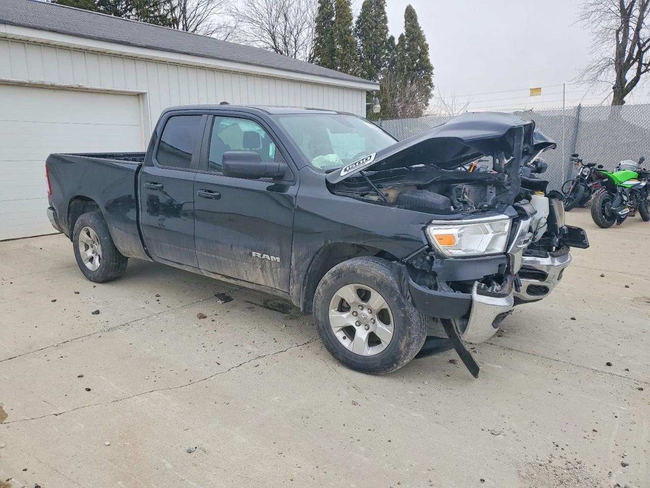 2021 RAM 1500 BIG HORN photo 4