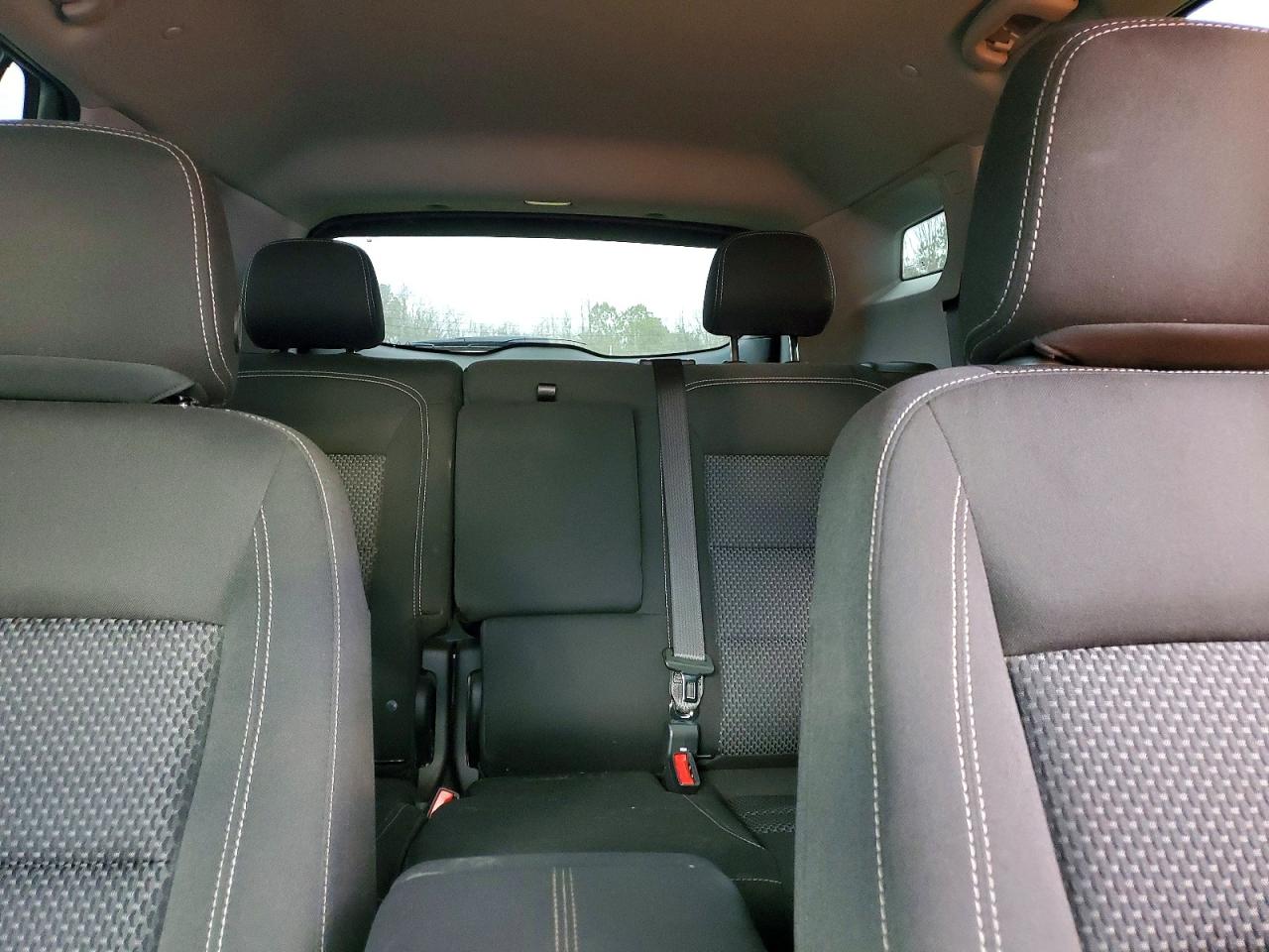 2024 GMC TERRAIN SLE photo 10