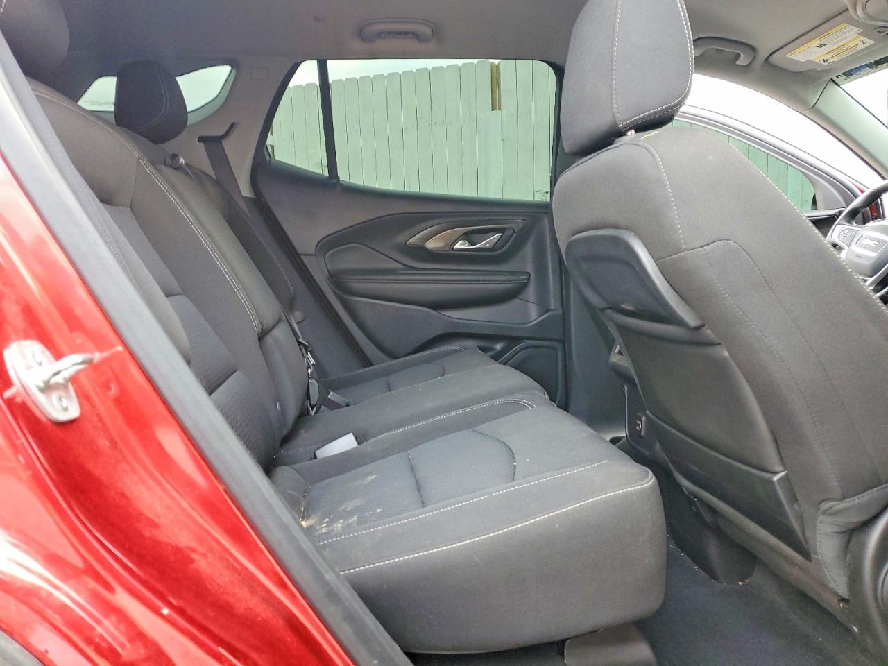 2024 GMC TERRAIN SLE photo 11