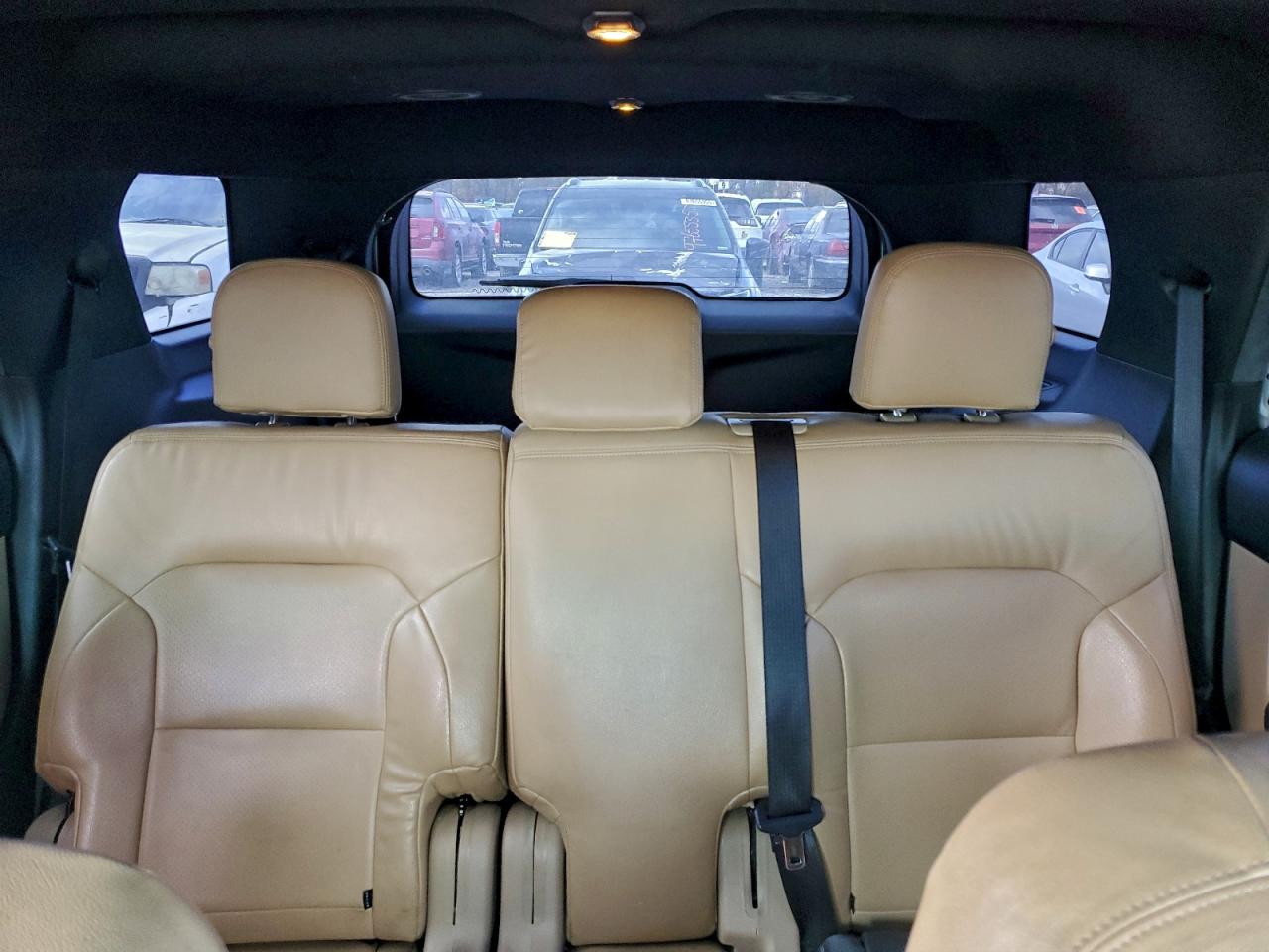 2016 FORD EXPLORER photo 10
