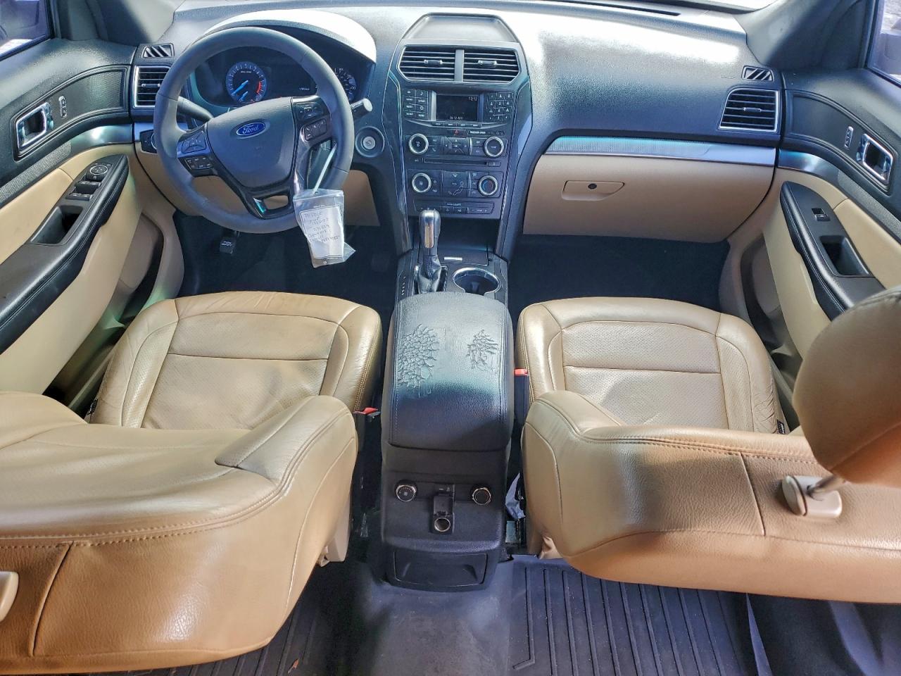 2016 FORD EXPLORER photo 8
