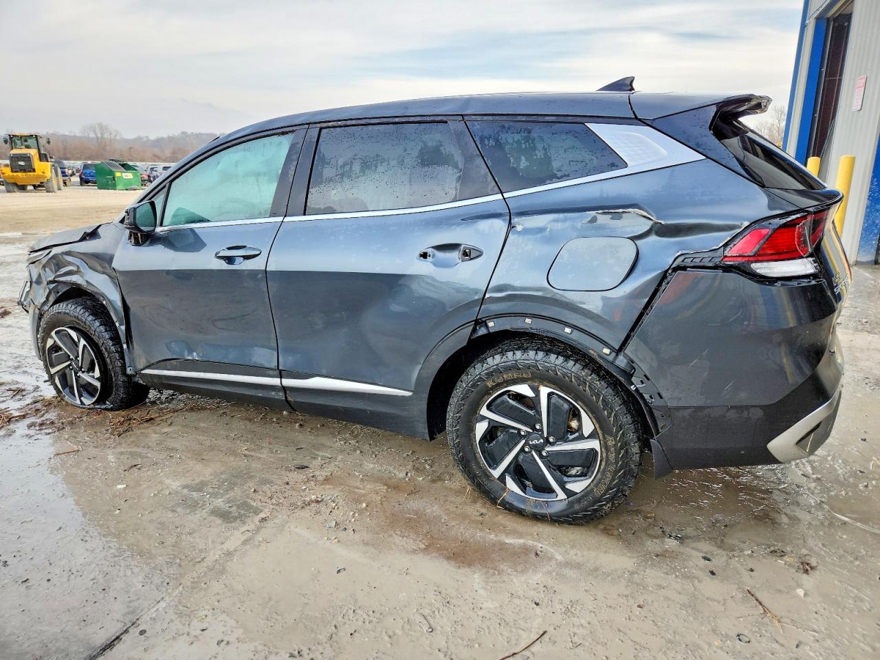 2023 KIA SPORTAGE LX photo 2