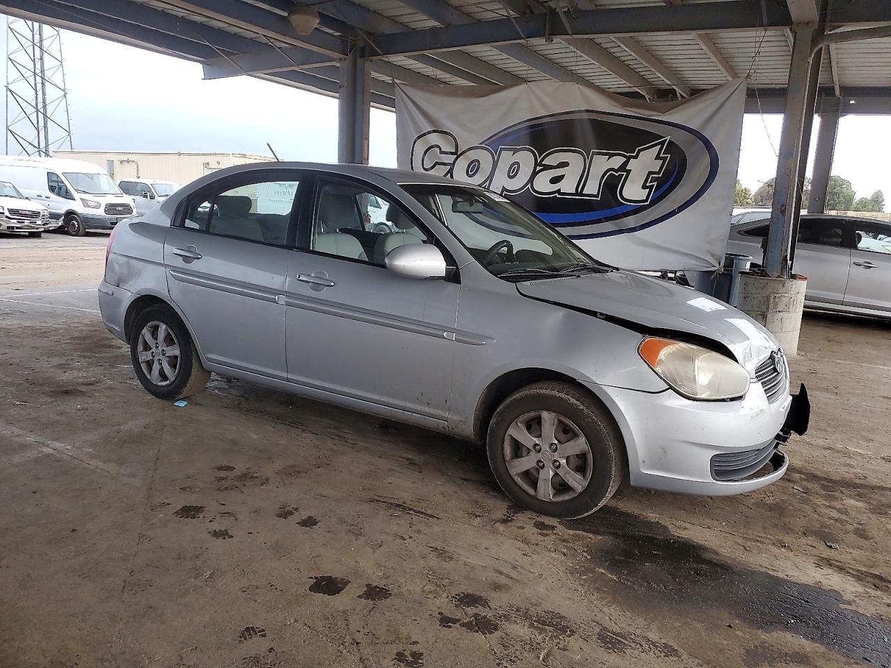 2009 HYUNDAI ACCENT GLS photo 4