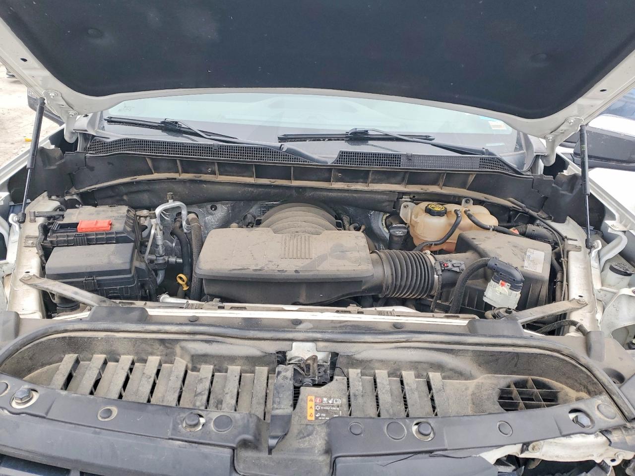 2020 CHEVROLET SILVERADO K1500 LT photo 11