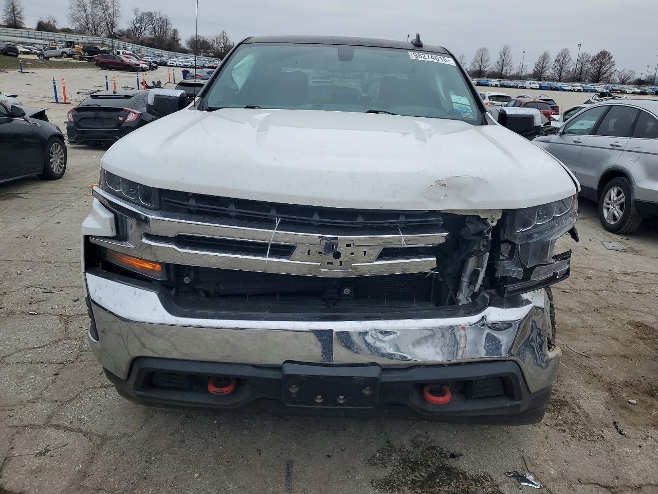 2020 CHEVROLET SILVERADO K1500 LT photo 5