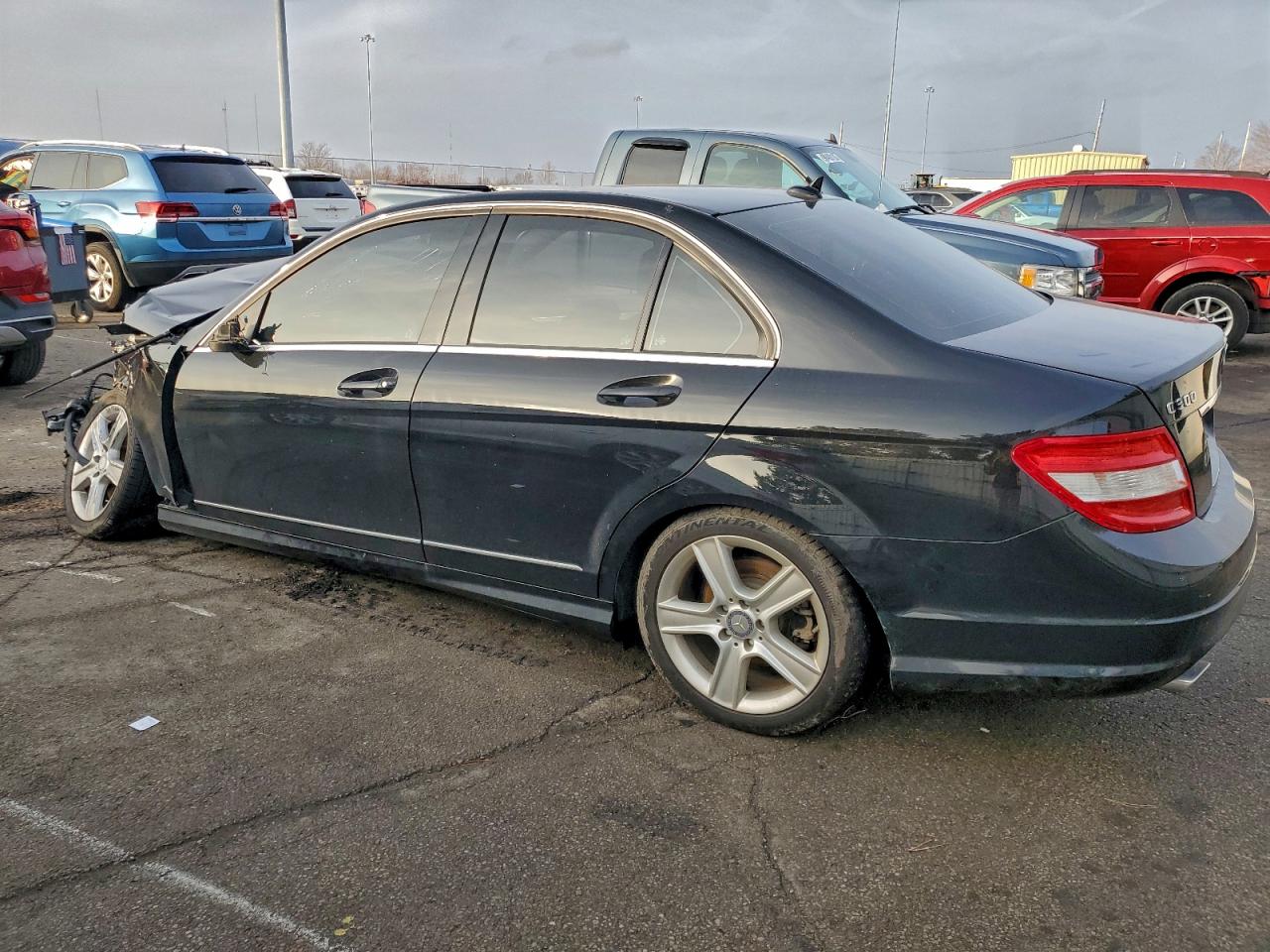 2011 MERCEDES-BENZ C 300 4MATIC photo 2