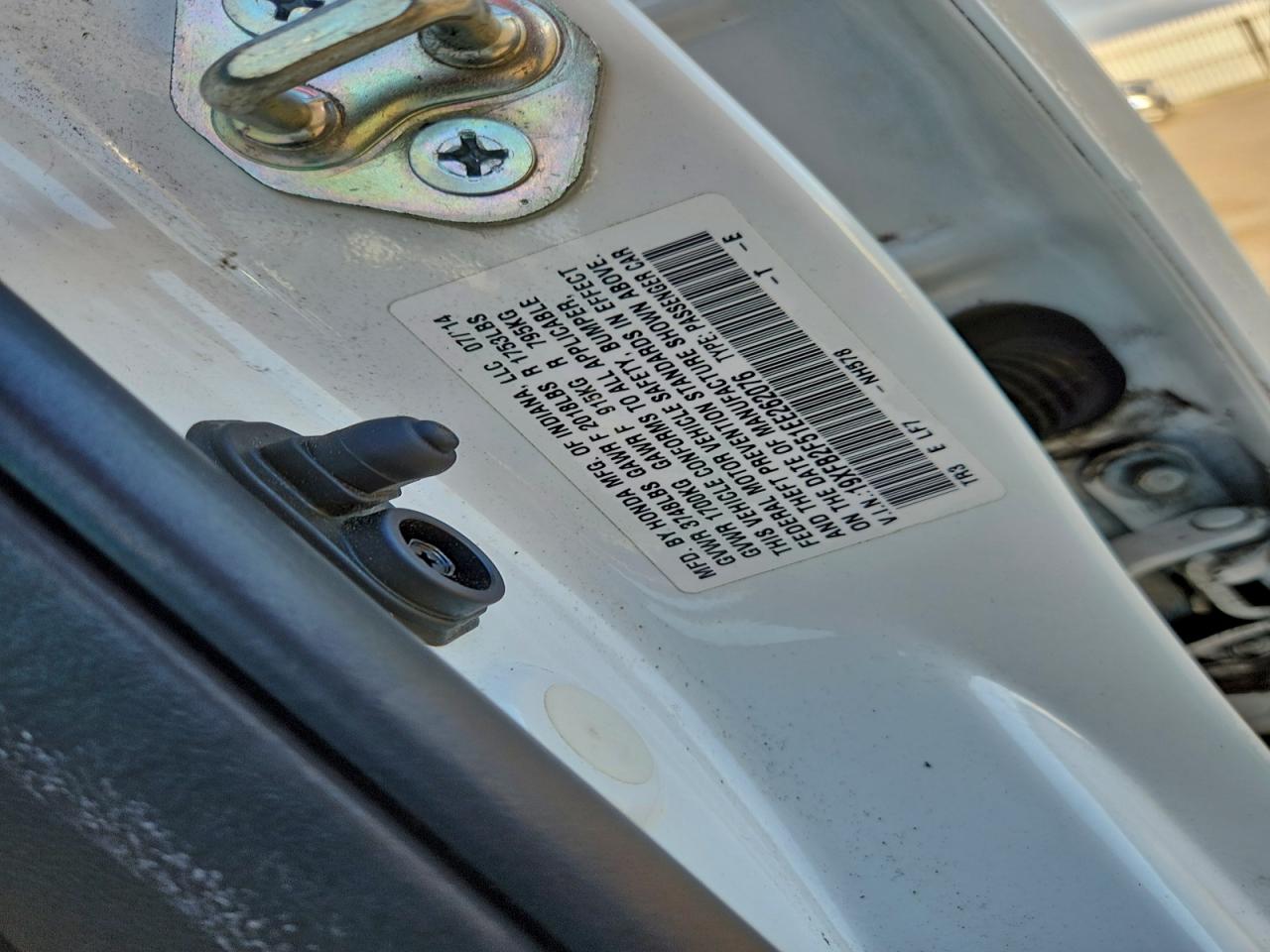 2014 HONDA CIVIC LX photo 12