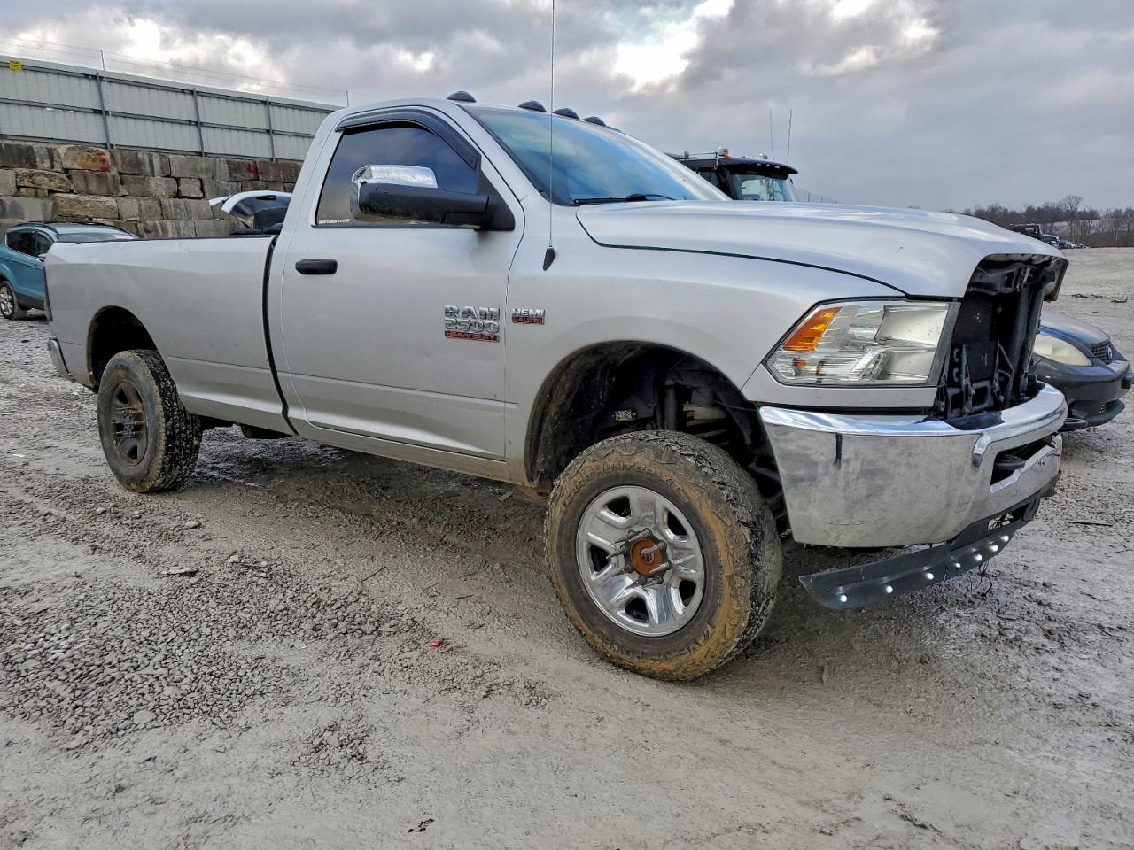 2016 RAM 2500 ST photo 4