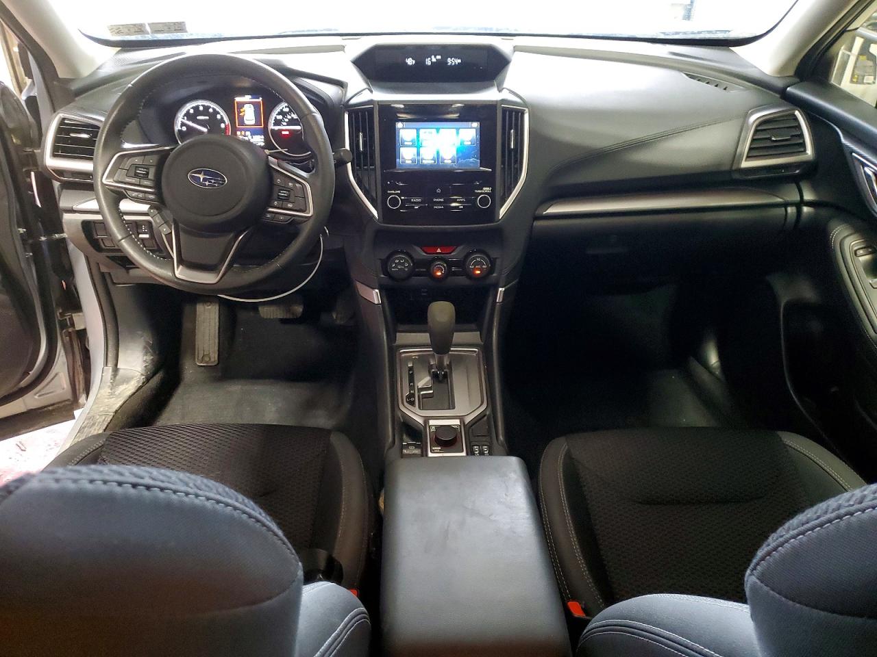 2020 SUBARU FORESTER PREMIUM photo 8