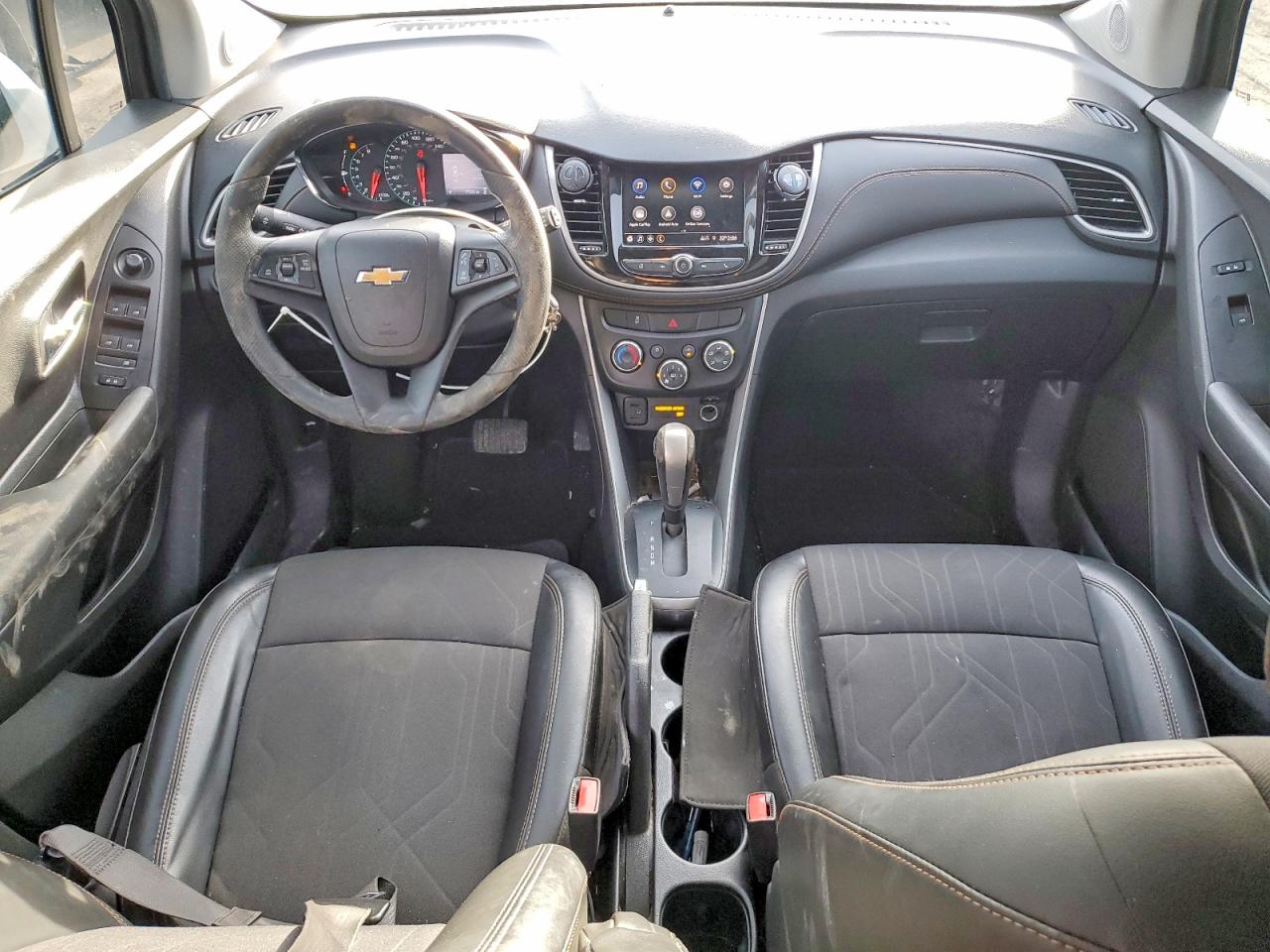 2021 CHEVROLET TRAX 1LT photo 8