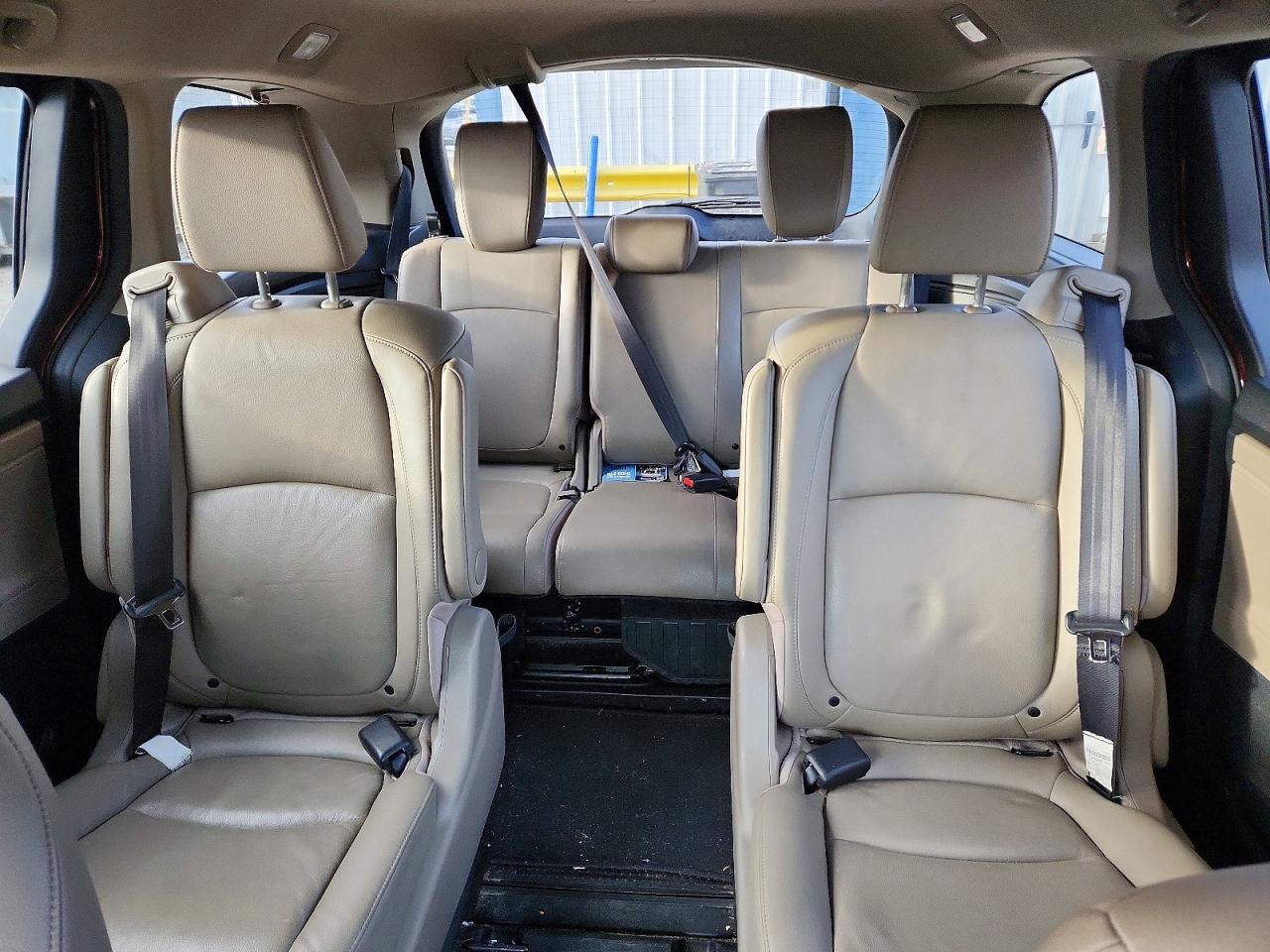 2019 HONDA ODYSSEY EXL photo 10