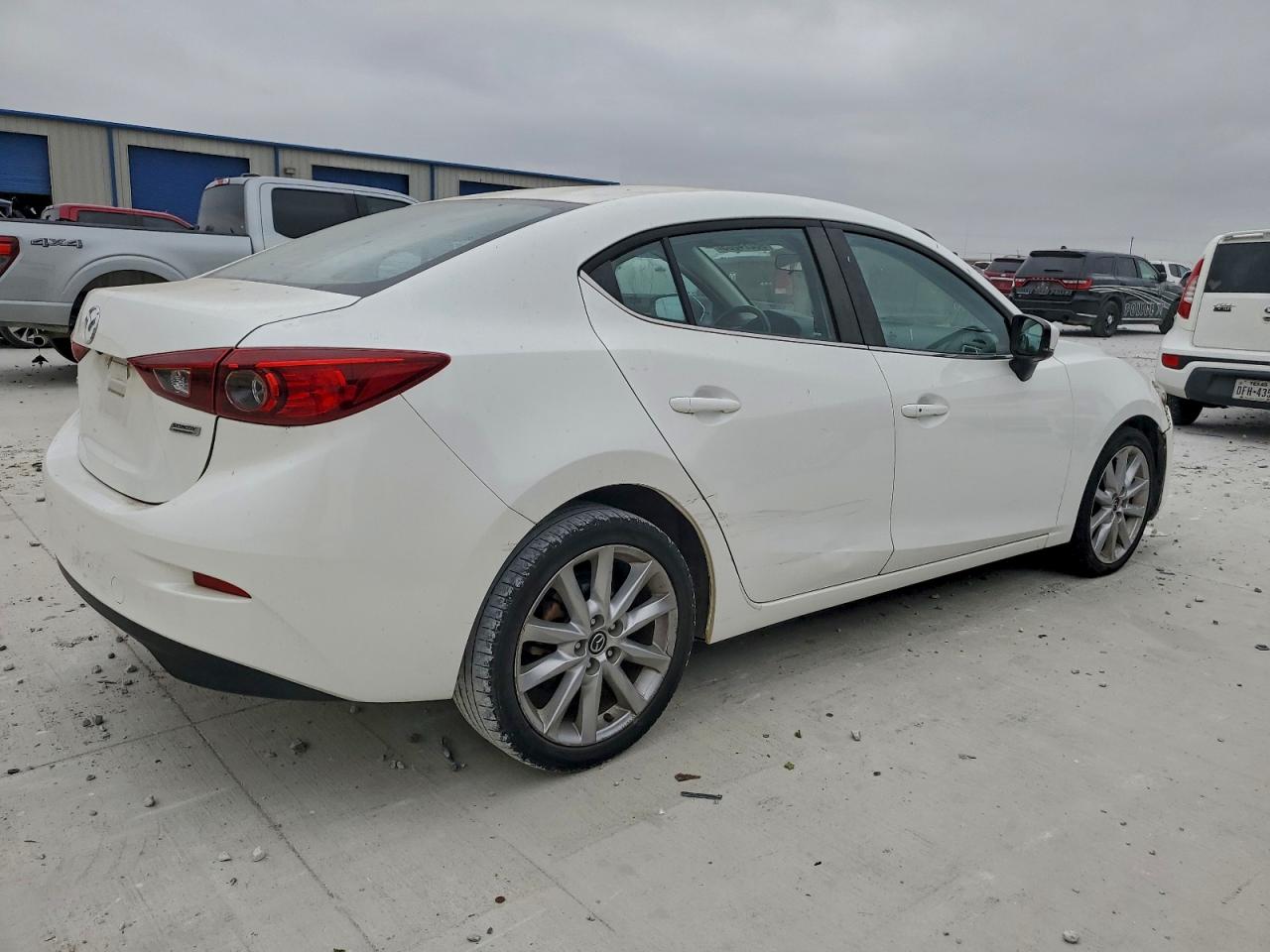 2017 MAZDA 3 TOURING photo 7