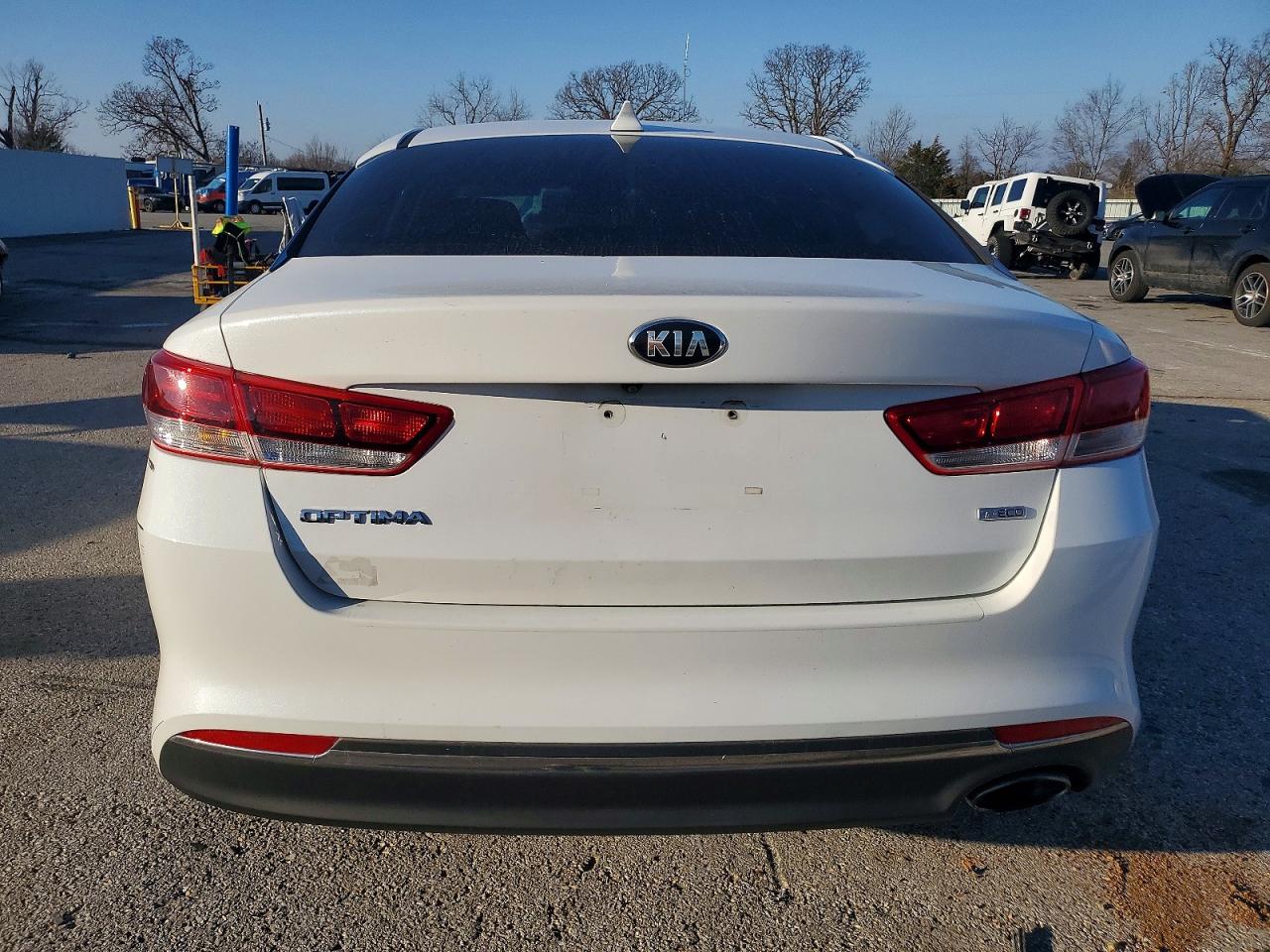 2016 KIA OPTIMA LX photo 16