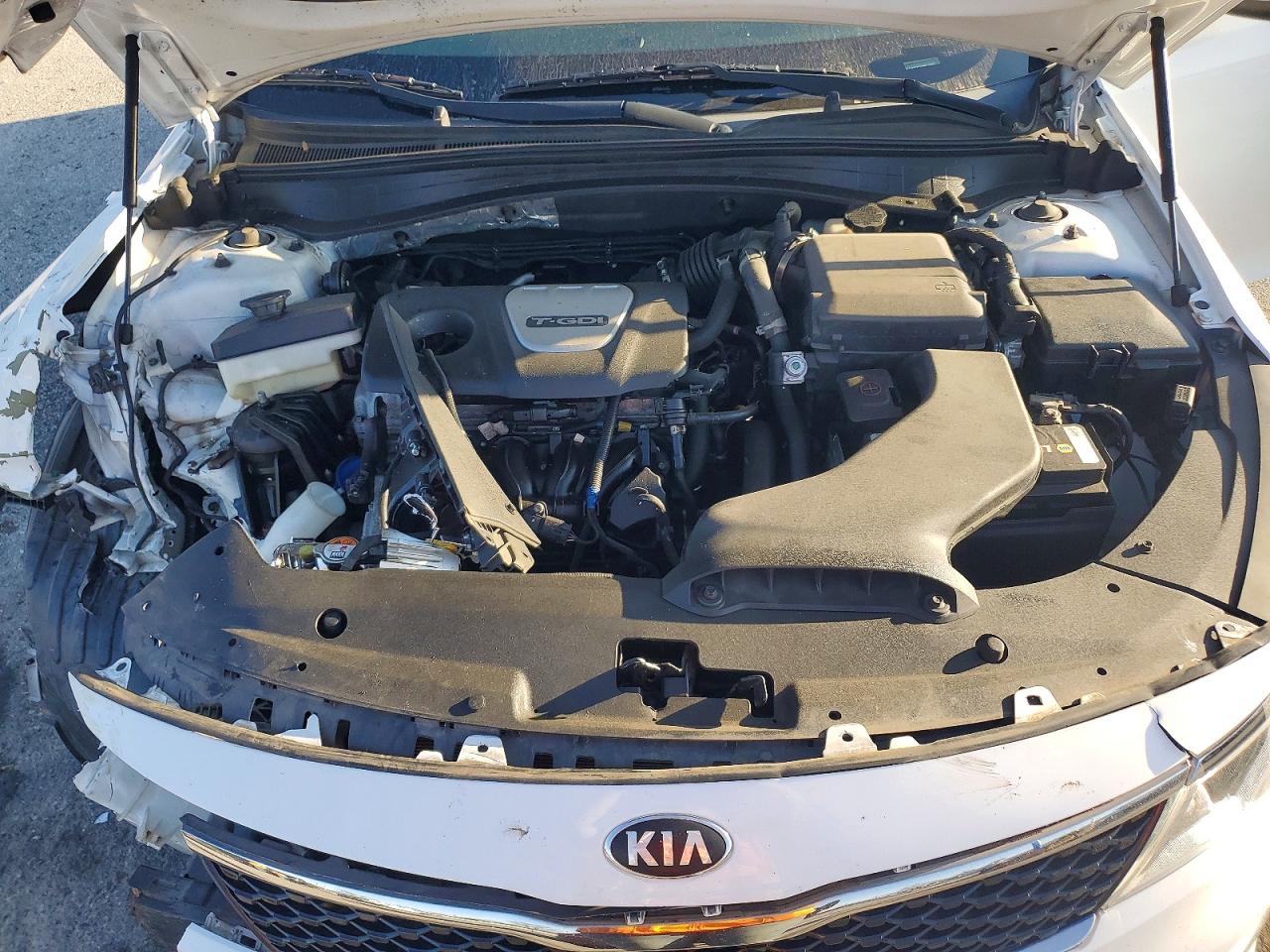2016 KIA OPTIMA LX photo 31