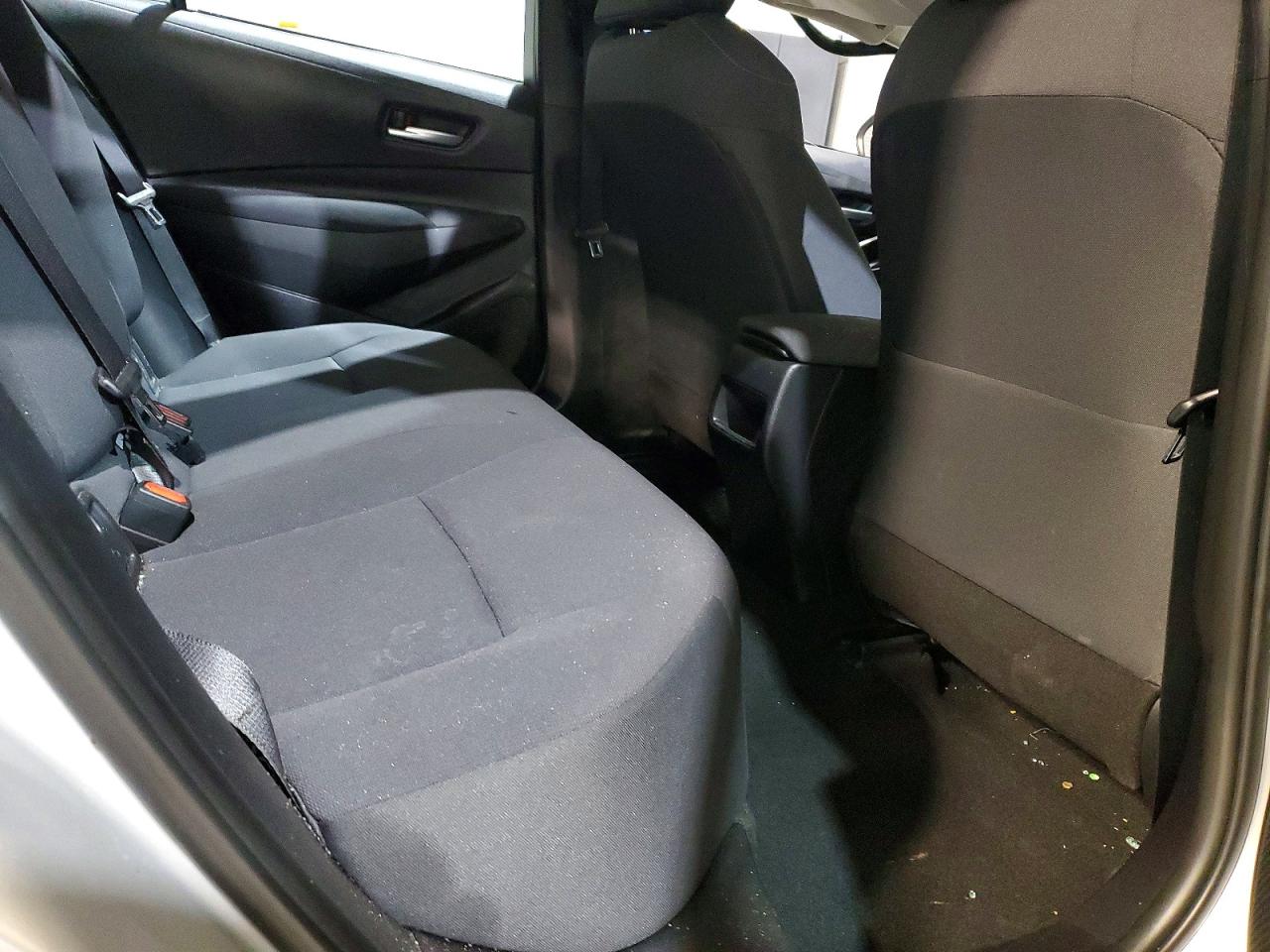 2020 TOYOTA COROLLA LE photo 19
