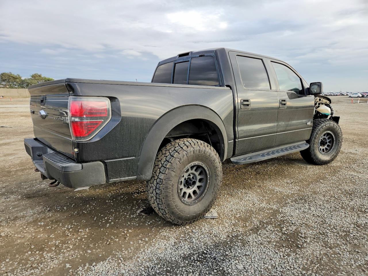 2013 FORD F150 SVT RAPTOR photo 3