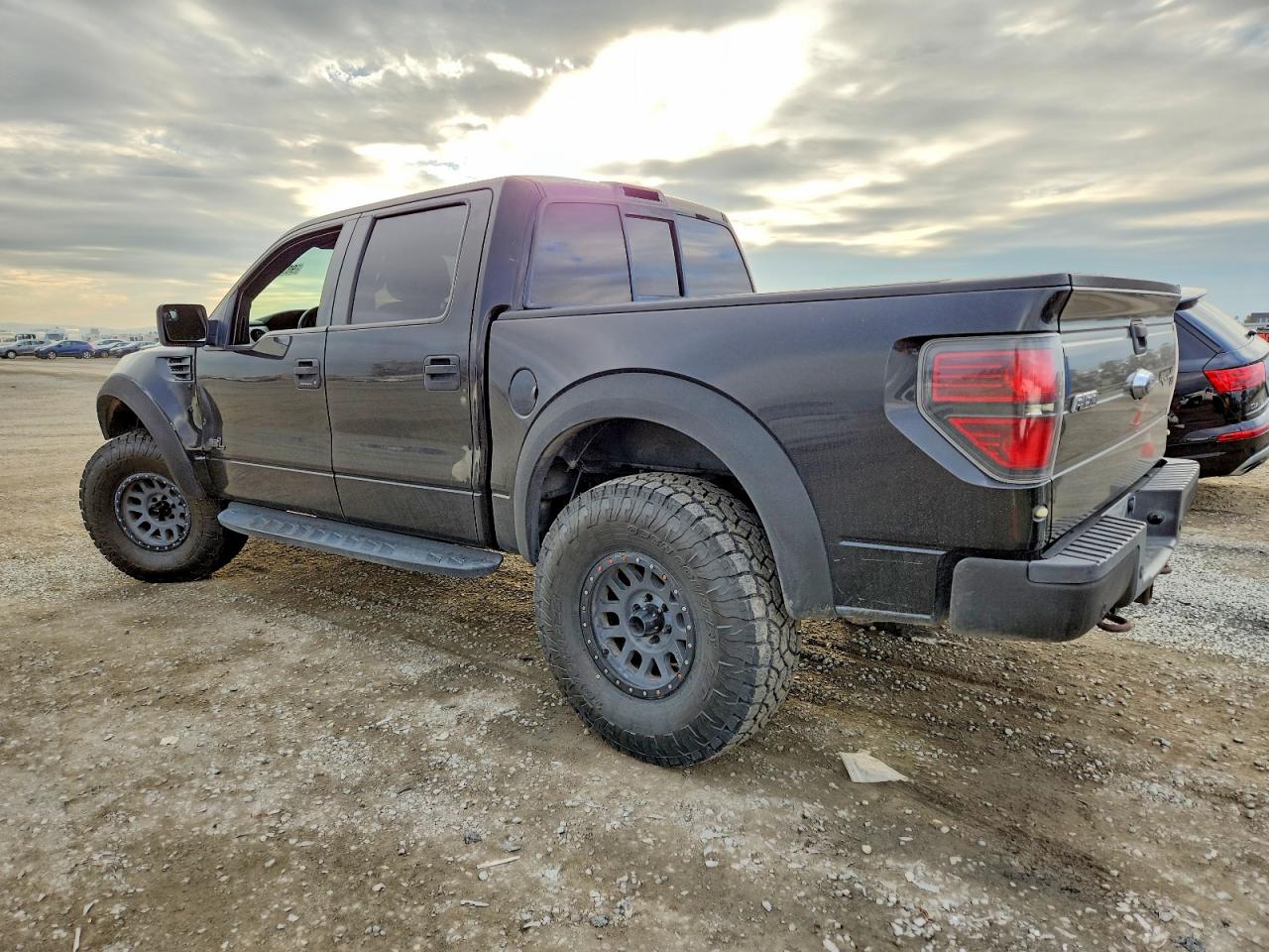 2013 FORD F150 SVT RAPTOR photo 2