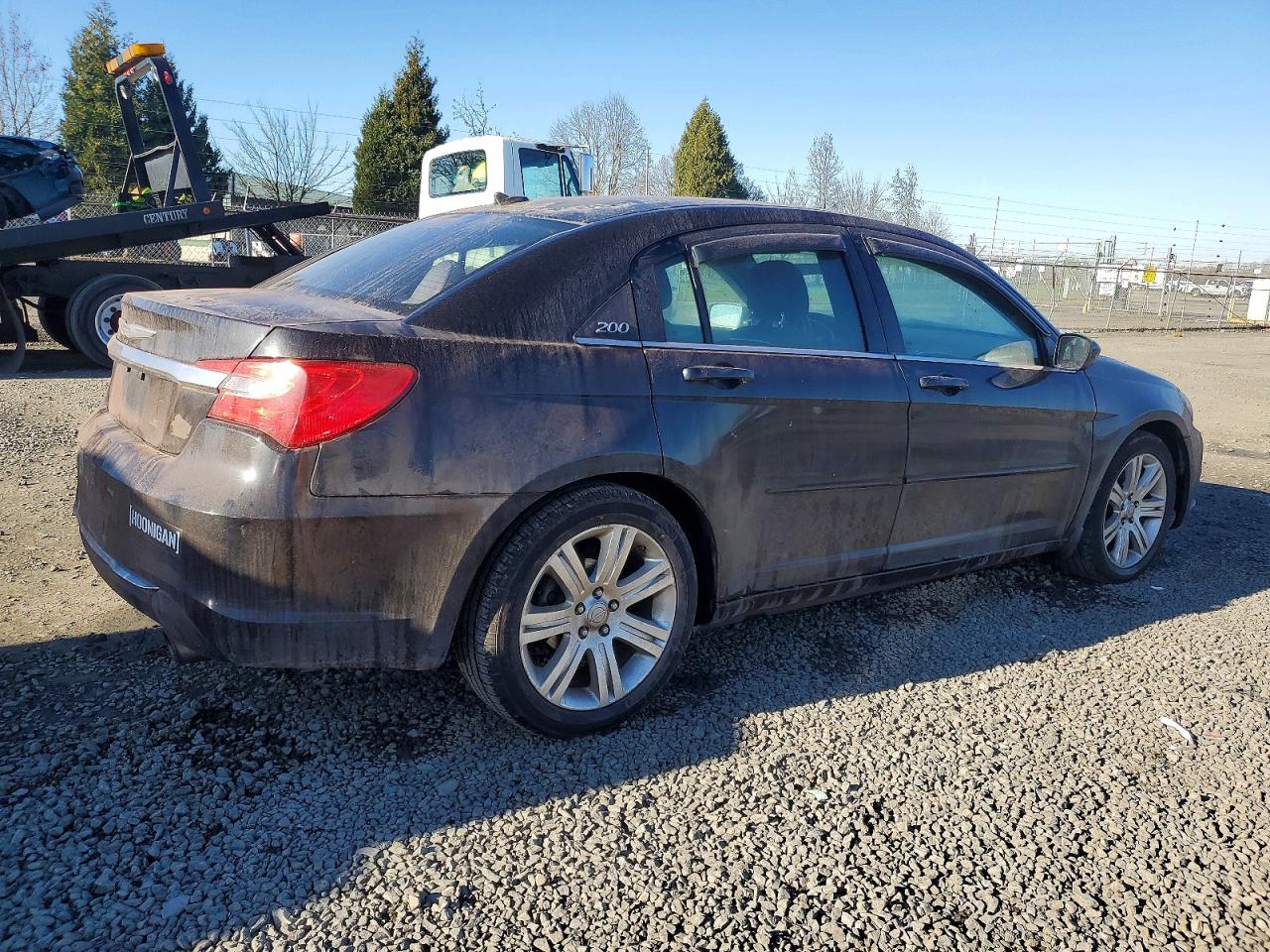 2013 CHRYSLER 200 TOURING photo 3