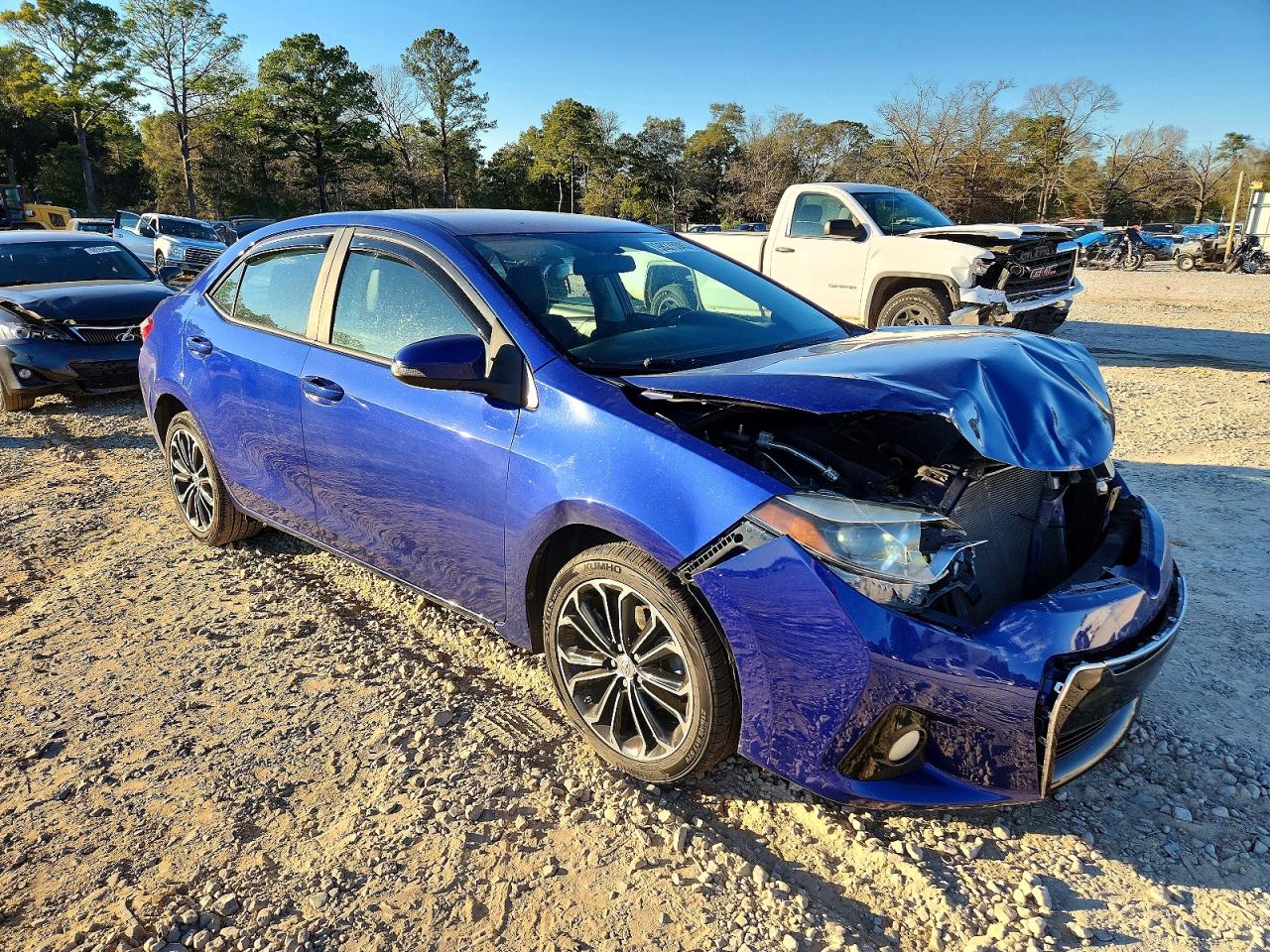 2014 TOYOTA COROLLA L photo 4