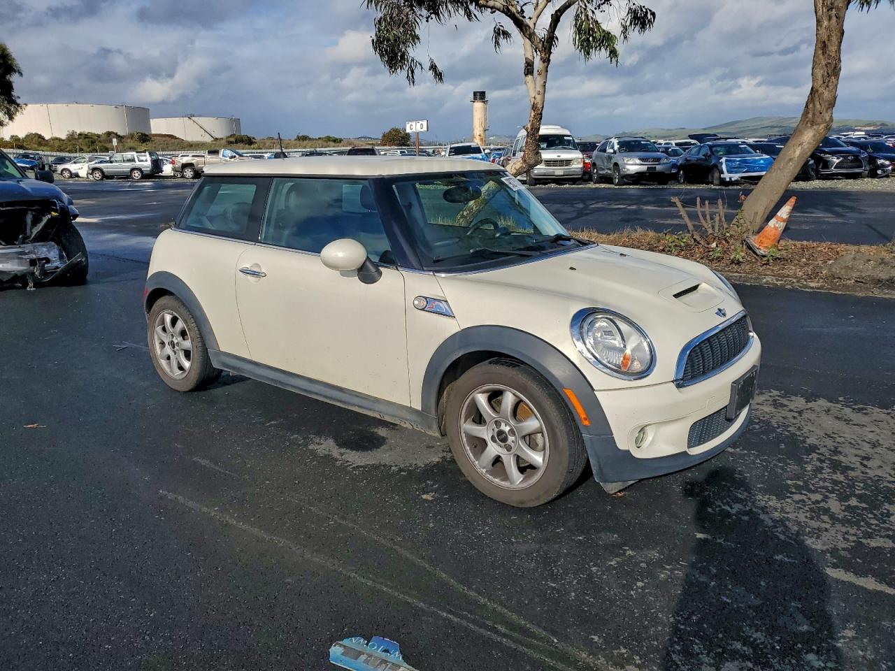 2008 MINI COOPER S photo 4
