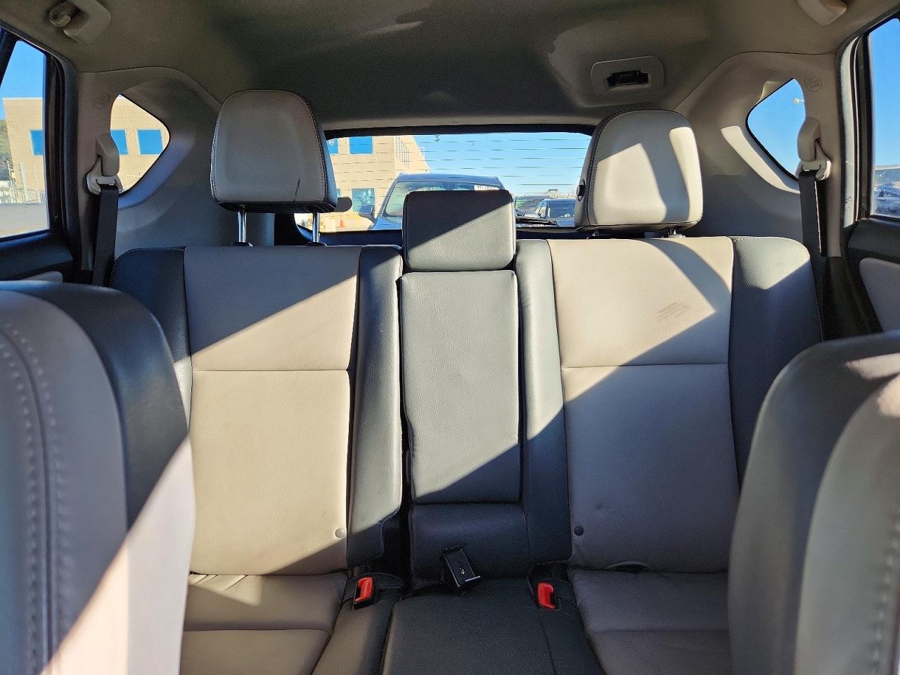 2015 TOYOTA RAV4 LIMITED photo 10