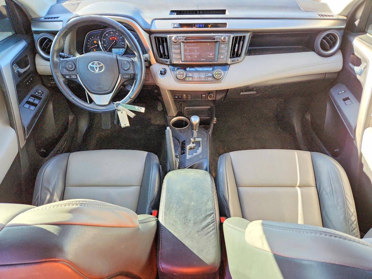 2015 TOYOTA RAV4 LIMITED photo 8
