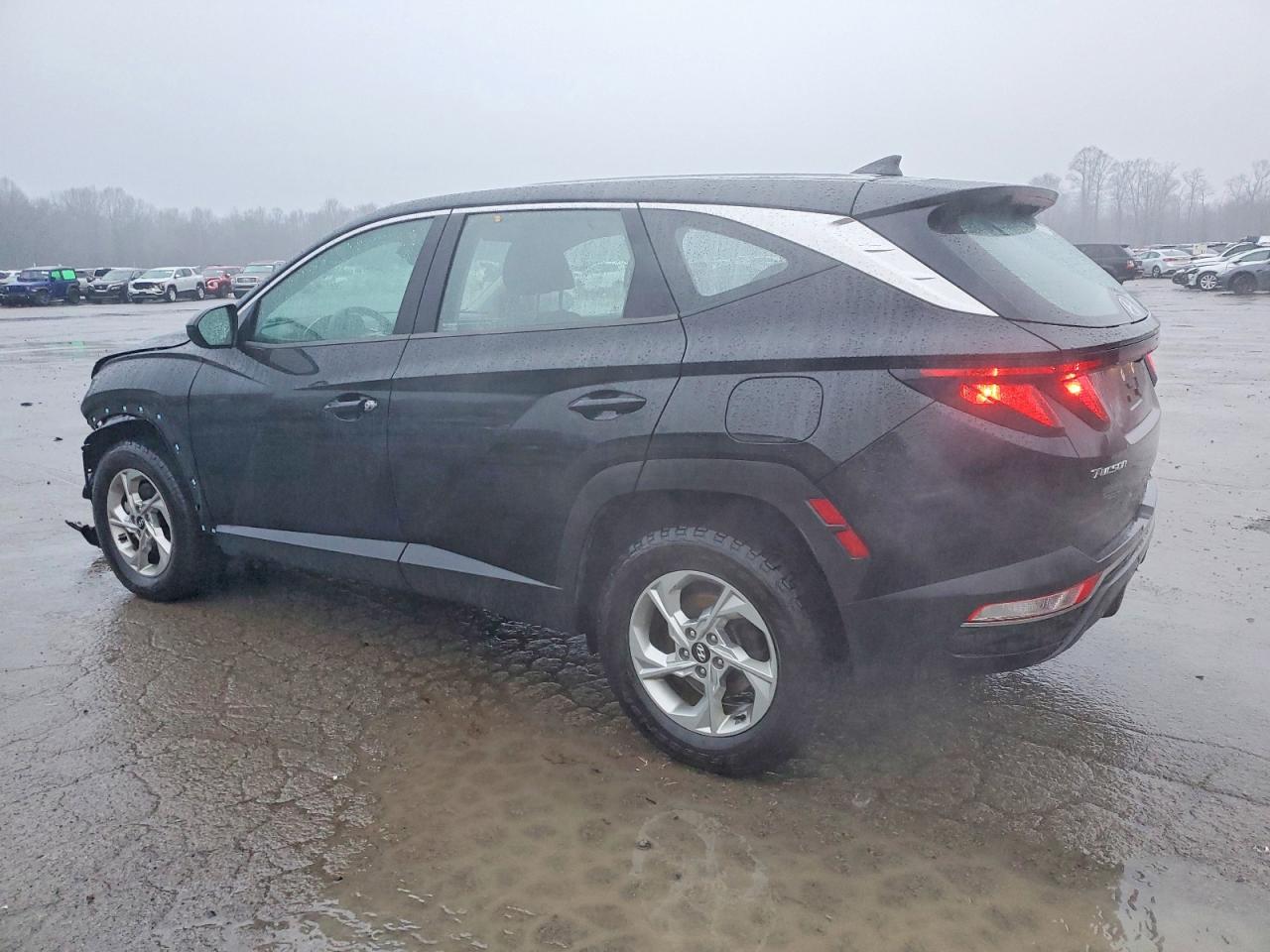 2022 HYUNDAI TUCSON SE photo 3