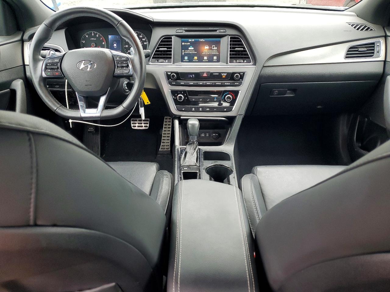 2017 HYUNDAI SONATA SPORT photo 8