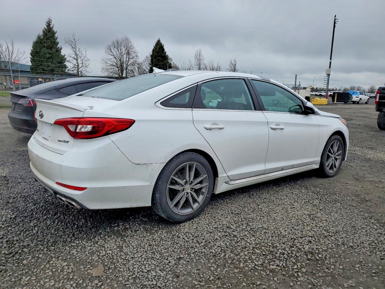 2017 HYUNDAI SONATA SPORT photo 3
