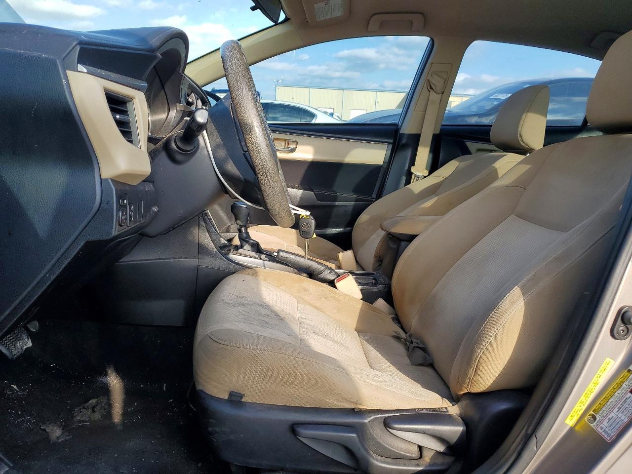 2014 TOYOTA COROLLA L photo 7