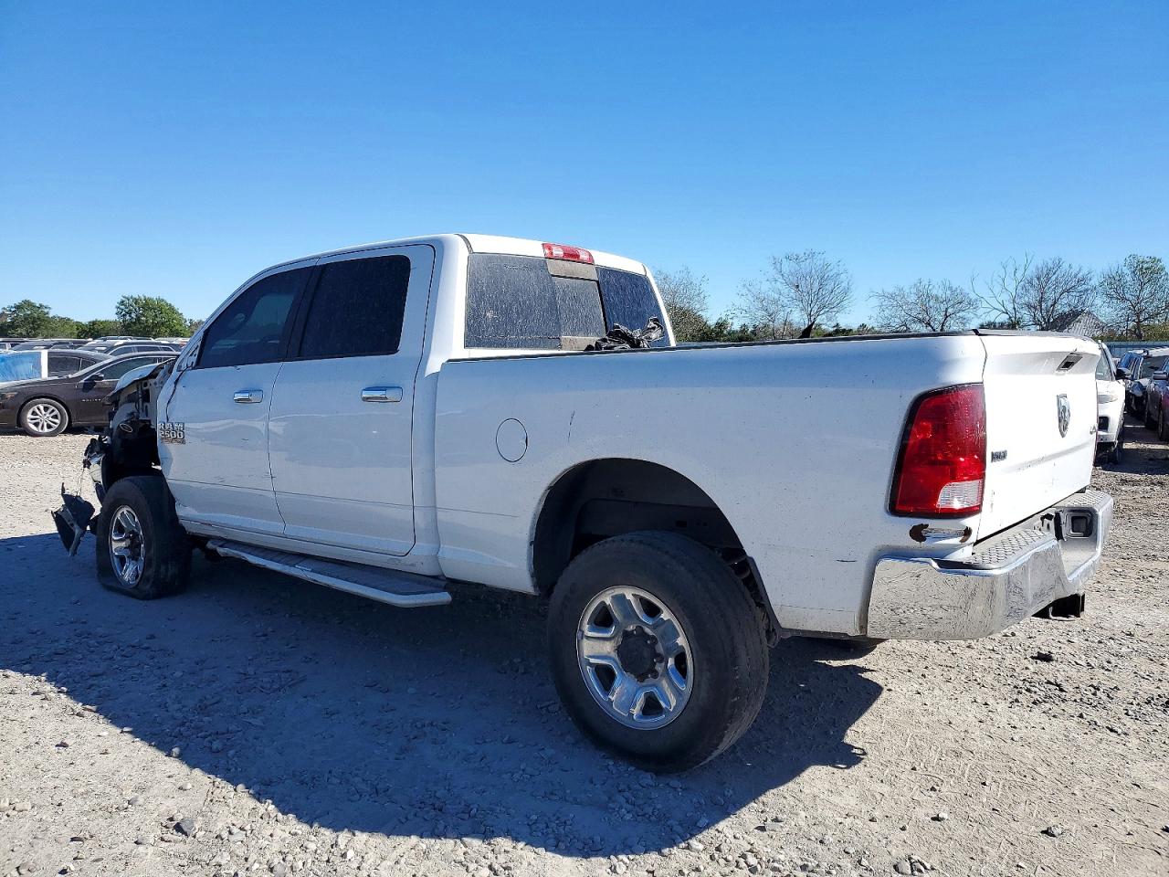 2017 RAM 2500 SLT photo 2