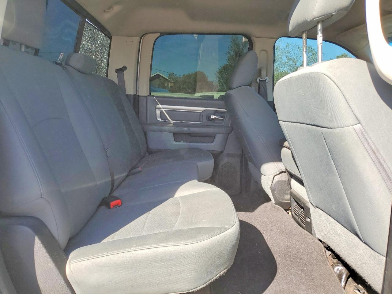 2017 RAM 2500 SLT photo 10