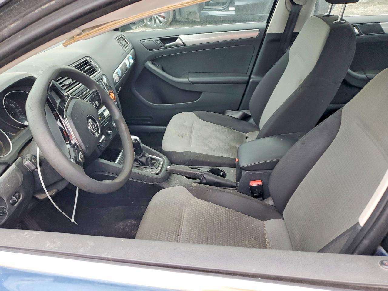 2017 VOLKSWAGEN JETTA S photo 13