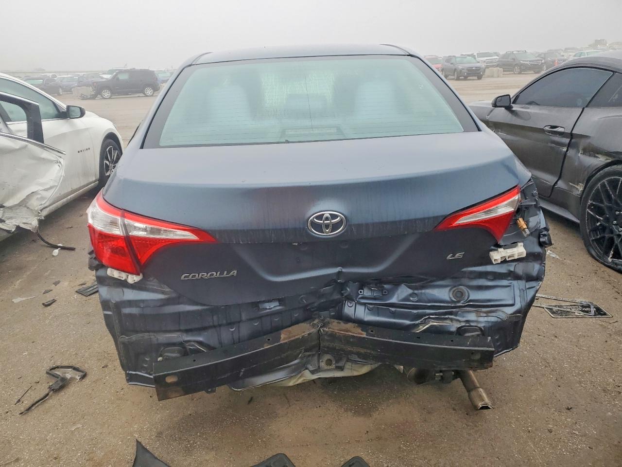 2016 TOYOTA COROLLA L photo 6
