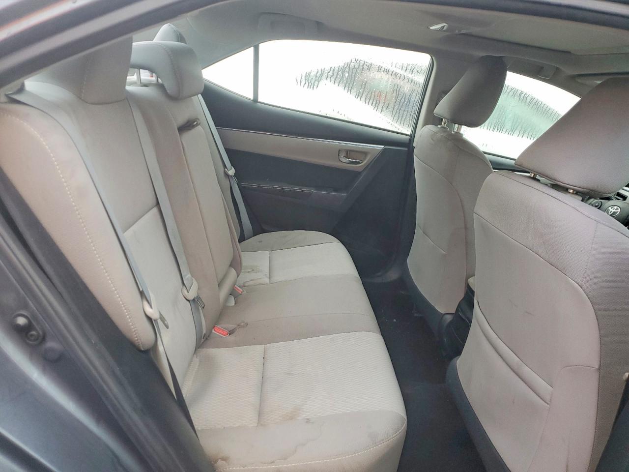 2016 TOYOTA COROLLA L photo 10