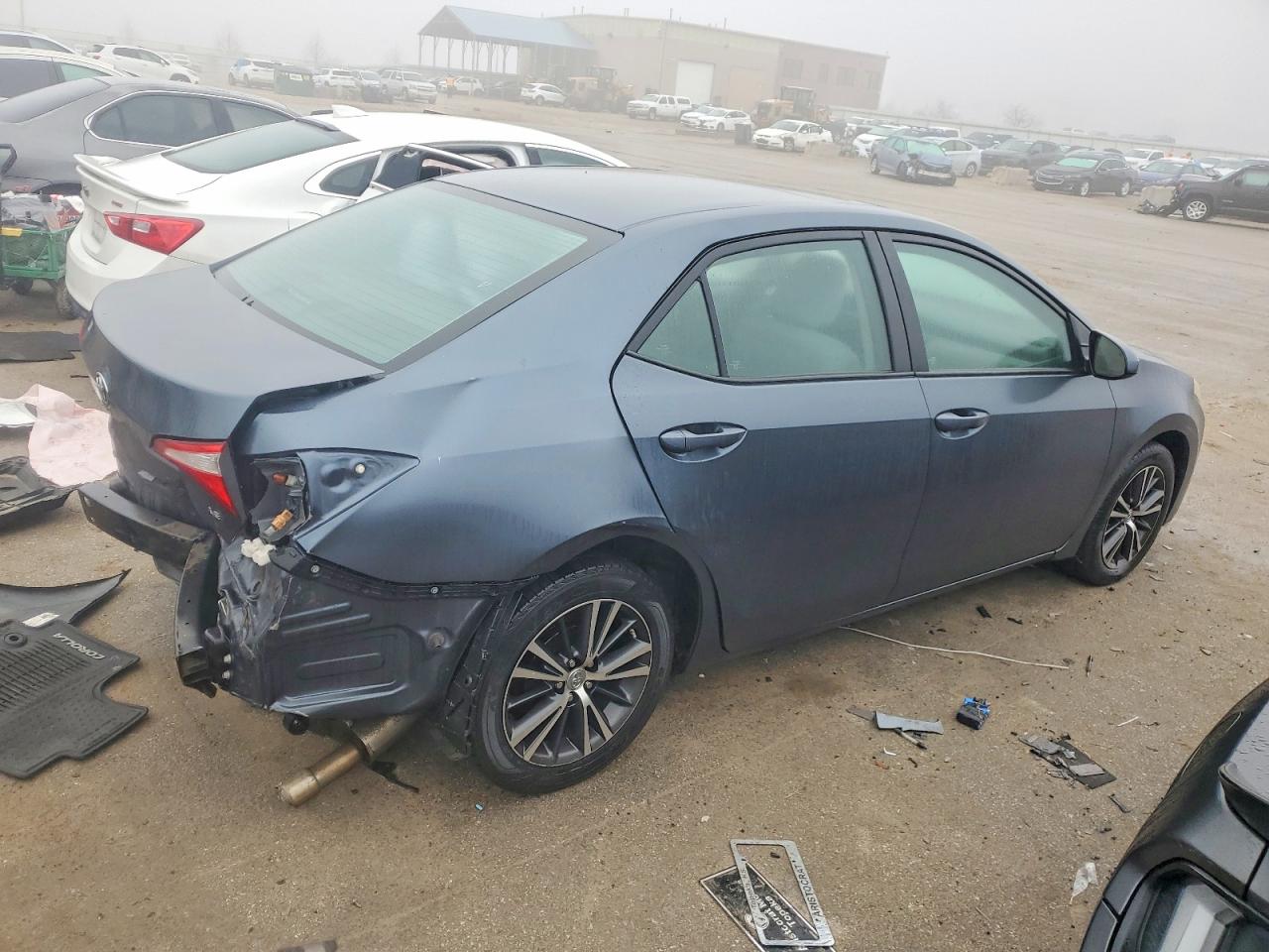 2016 TOYOTA COROLLA L photo 3