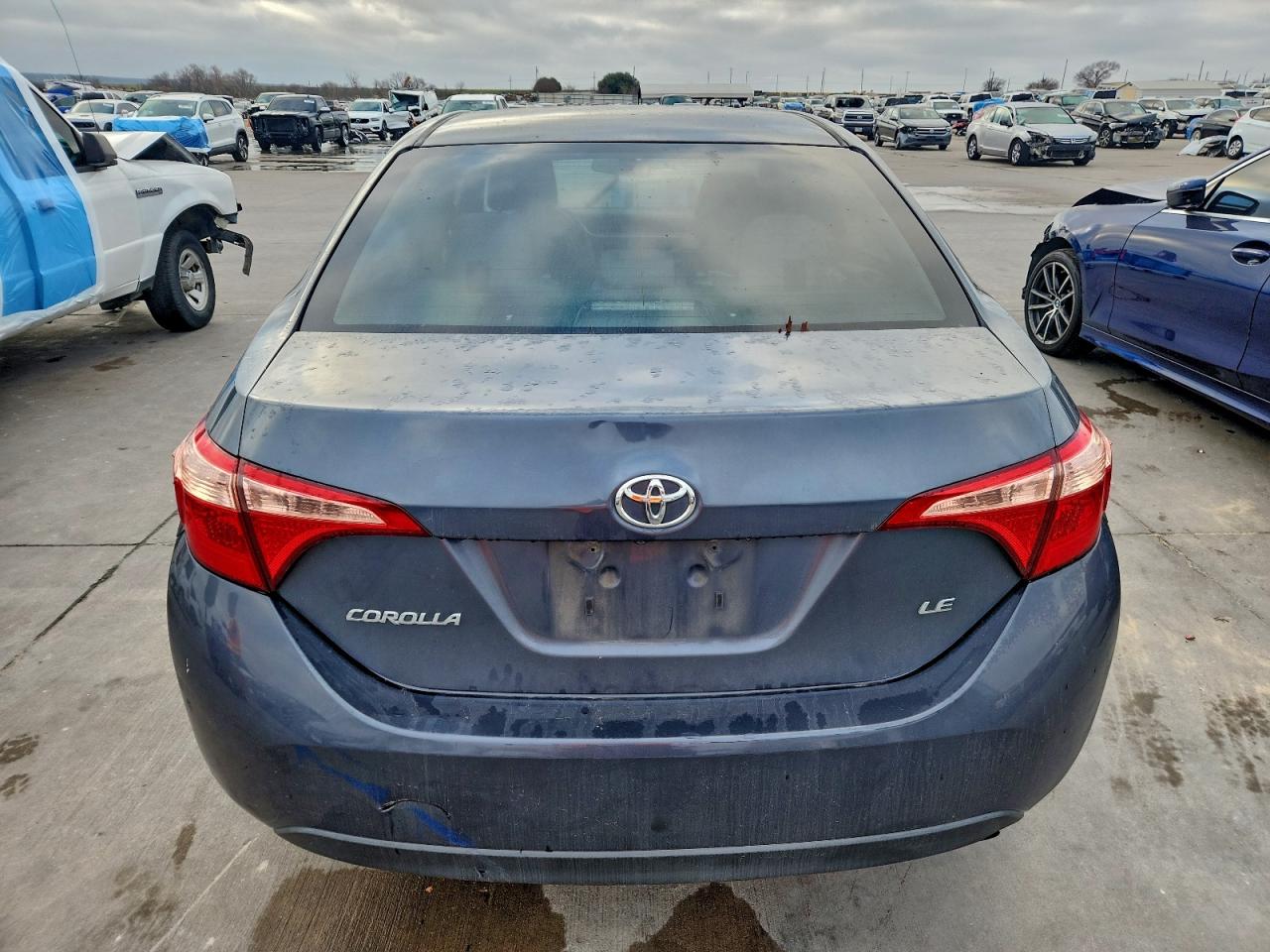 2018 TOYOTA COROLLA L photo 6