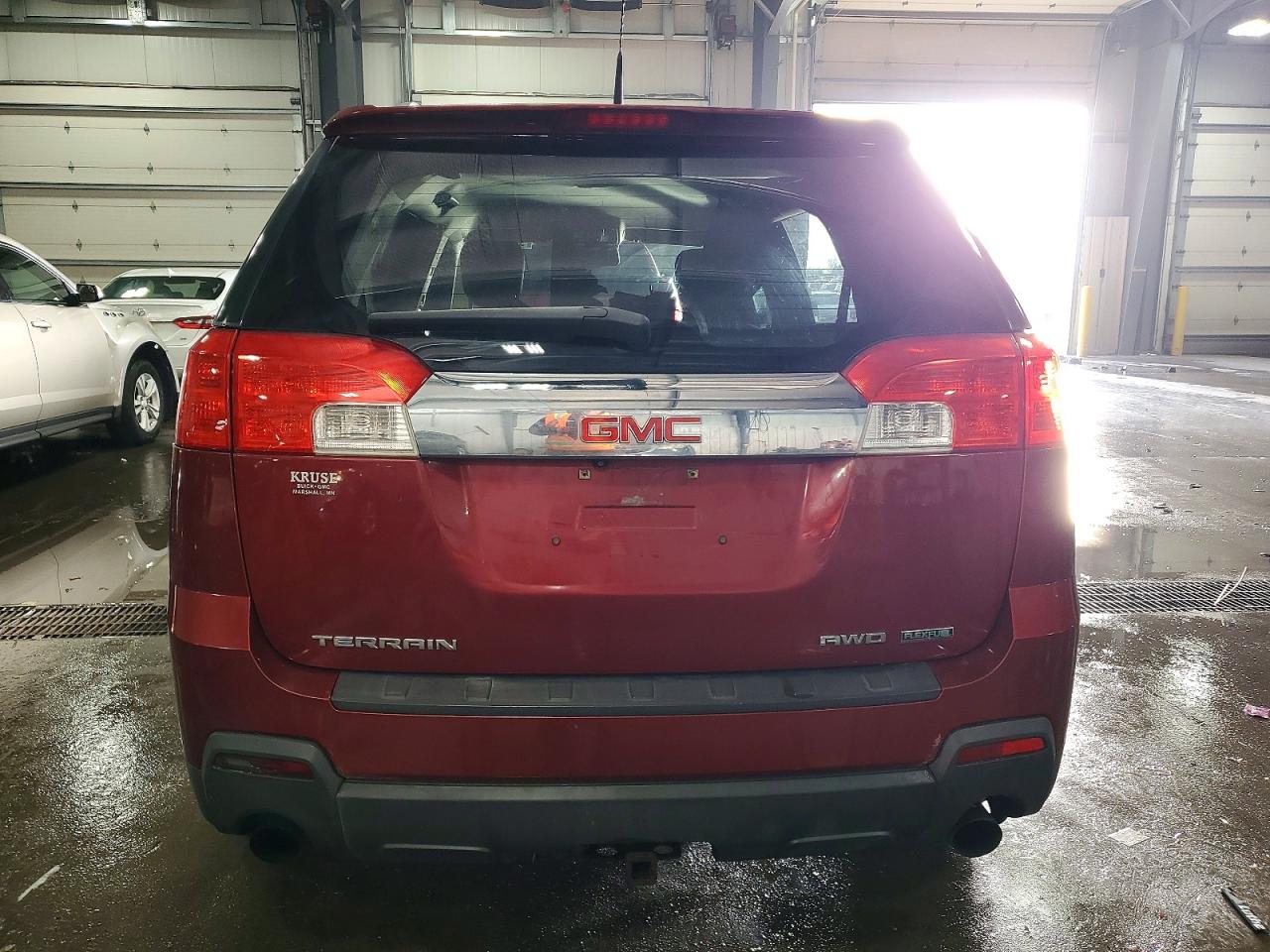 2011 GMC TERRAIN SLE photo 6