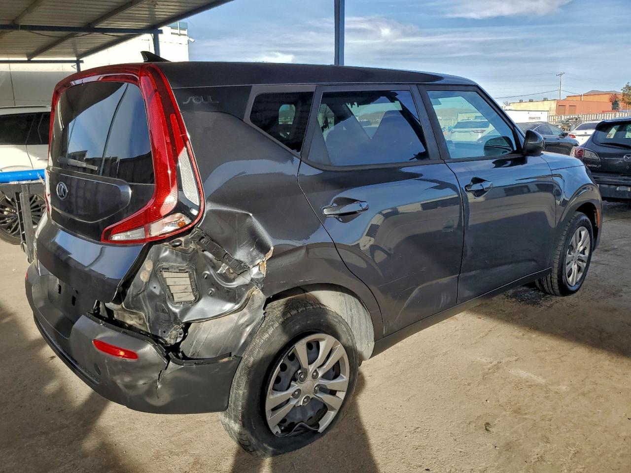 2020 KIA SOUL LX photo 3
