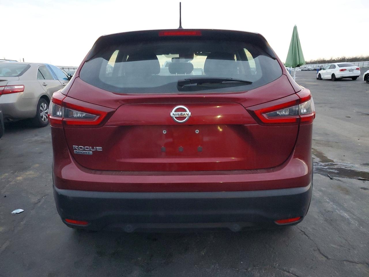 2020 NISSAN ROGUE SPORT S photo 6