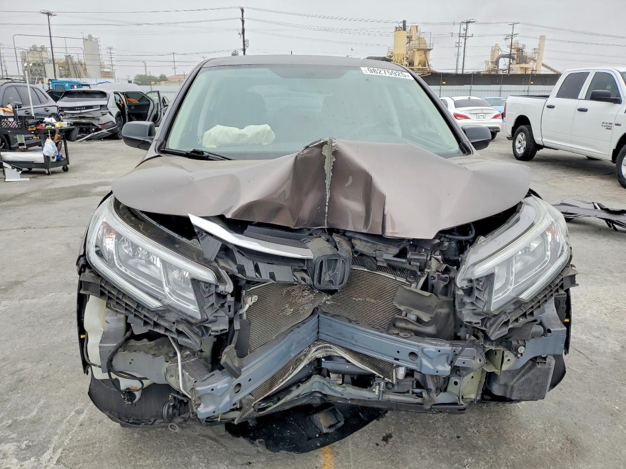 2015 HONDA CR-V LX photo 5