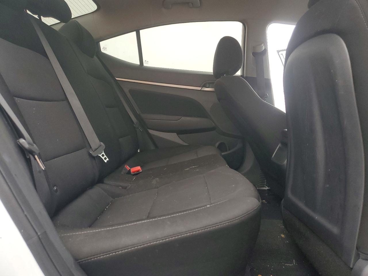 2018 HYUNDAI ELANTRA SEL photo 10