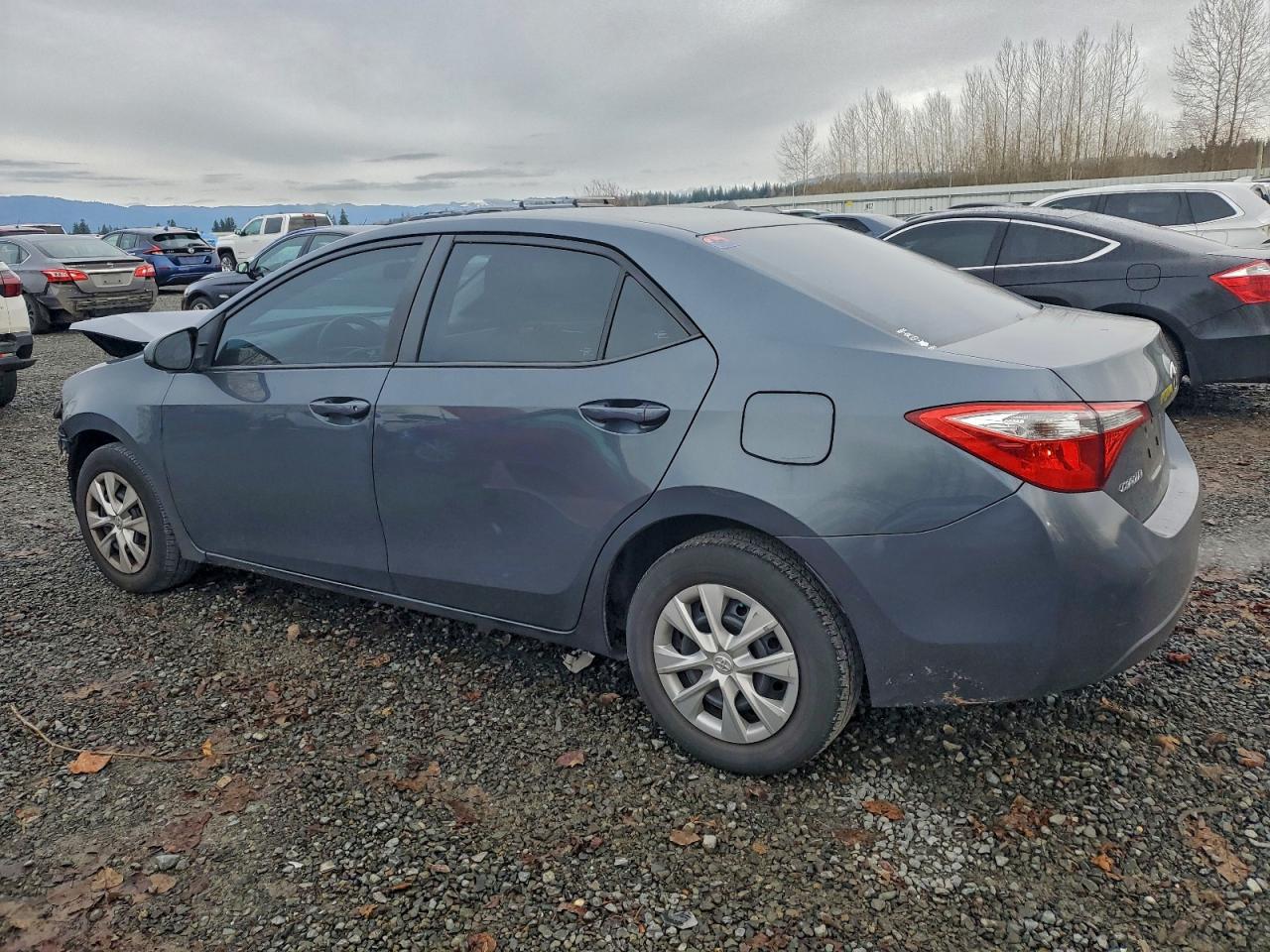 2014 TOYOTA COROLLA L photo 4