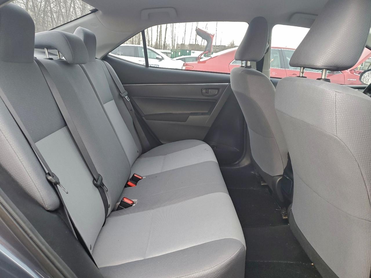 2014 TOYOTA COROLLA L photo 28